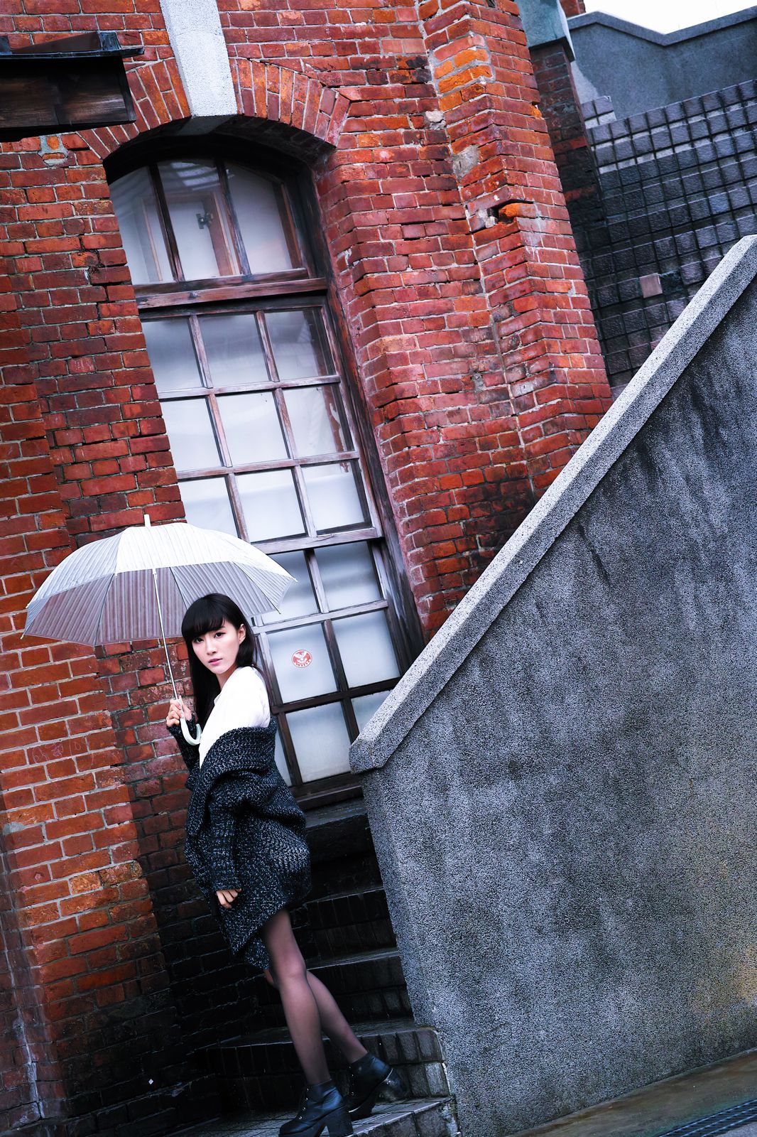 台湾美女胡佳妏Cora《西門町外拍》-图3