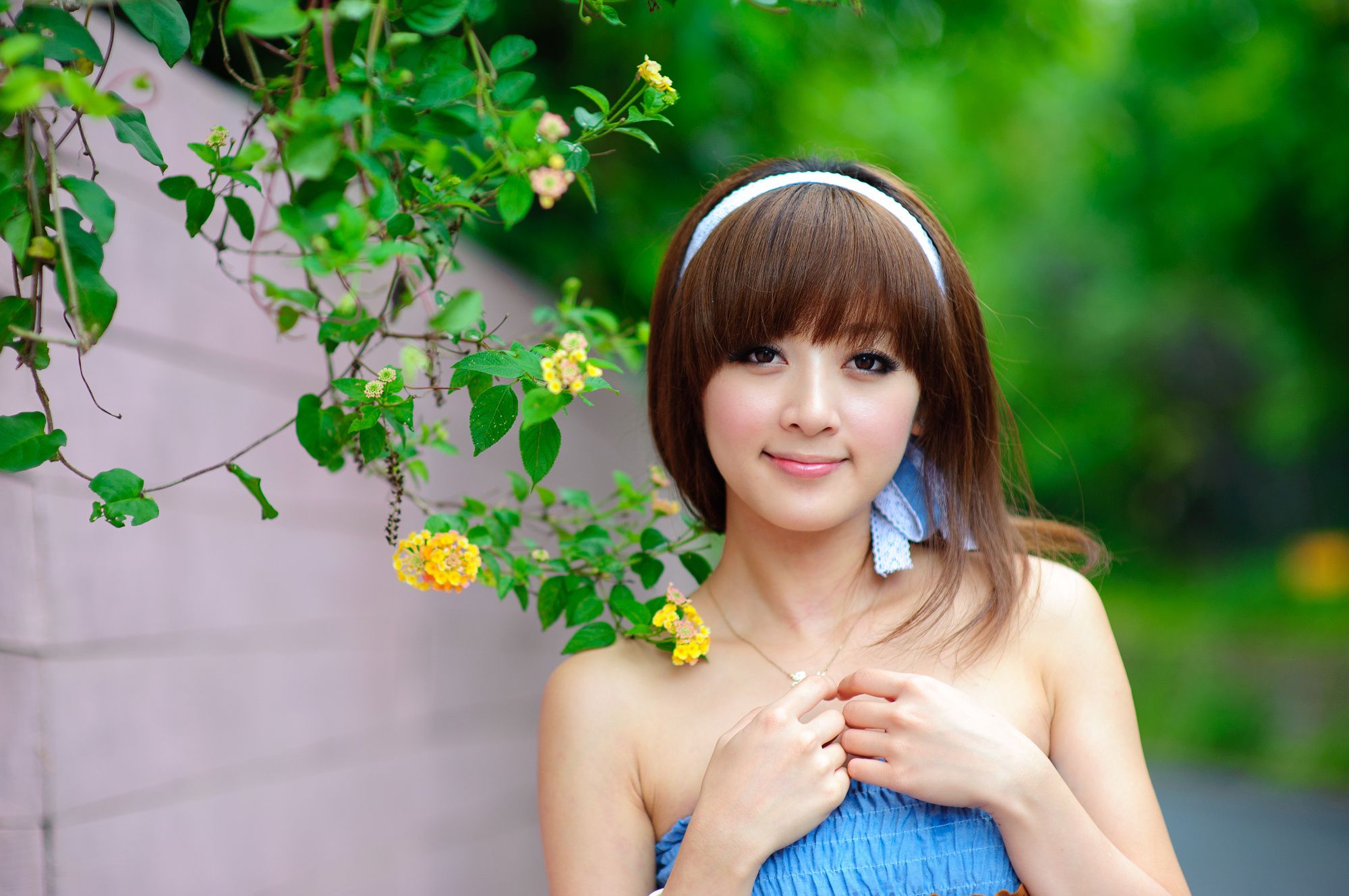 张凯洁/Mikako《蒙馬特咖啡外拍》-图2