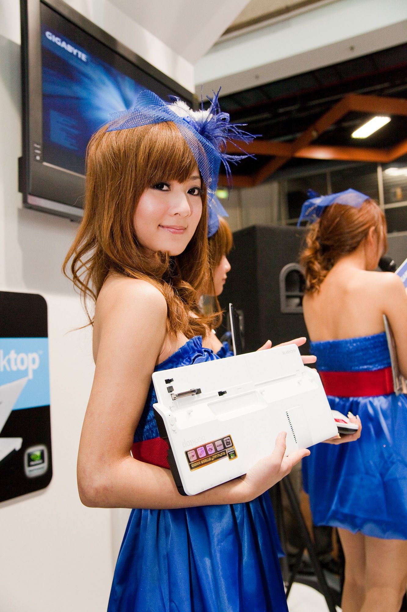 张允霏/果子MM《Show Girl 展場美女  資訊月 GIGABYTE》-图22