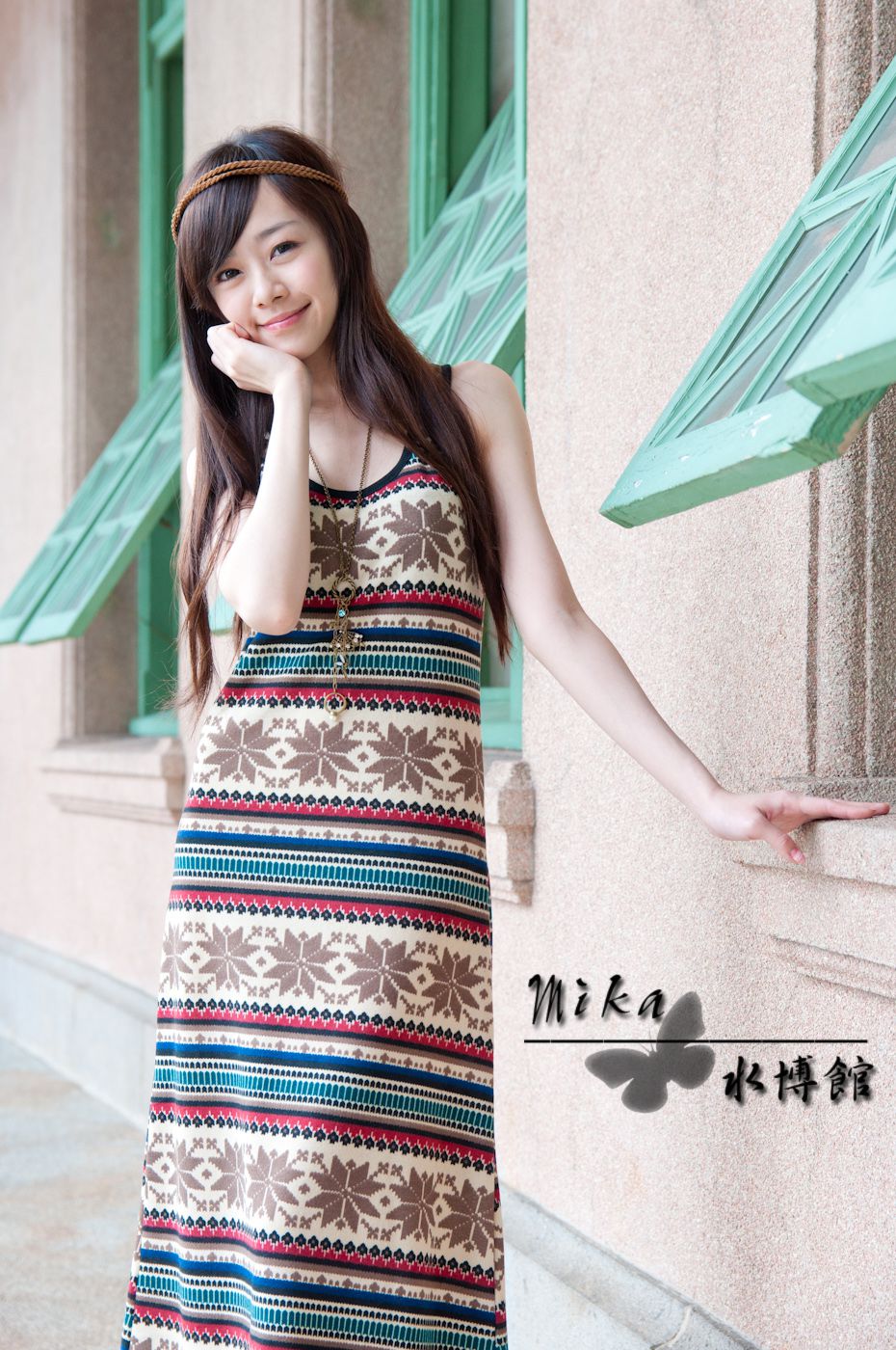 台湾清纯正妹Mika《水博管街拍》-图0