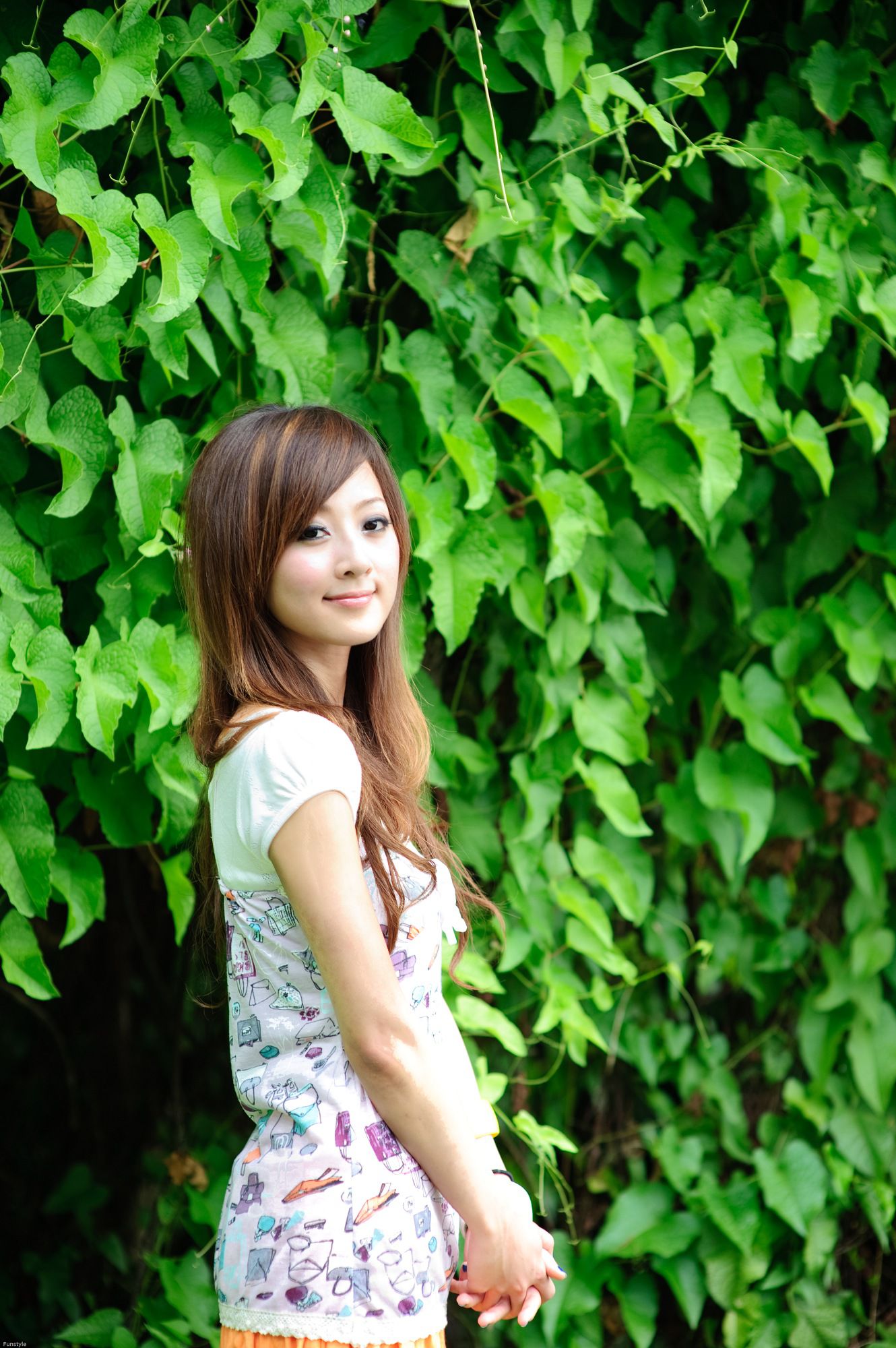 台湾正妹果子MM、小品、兔兔《國光社區外拍 I》-图4