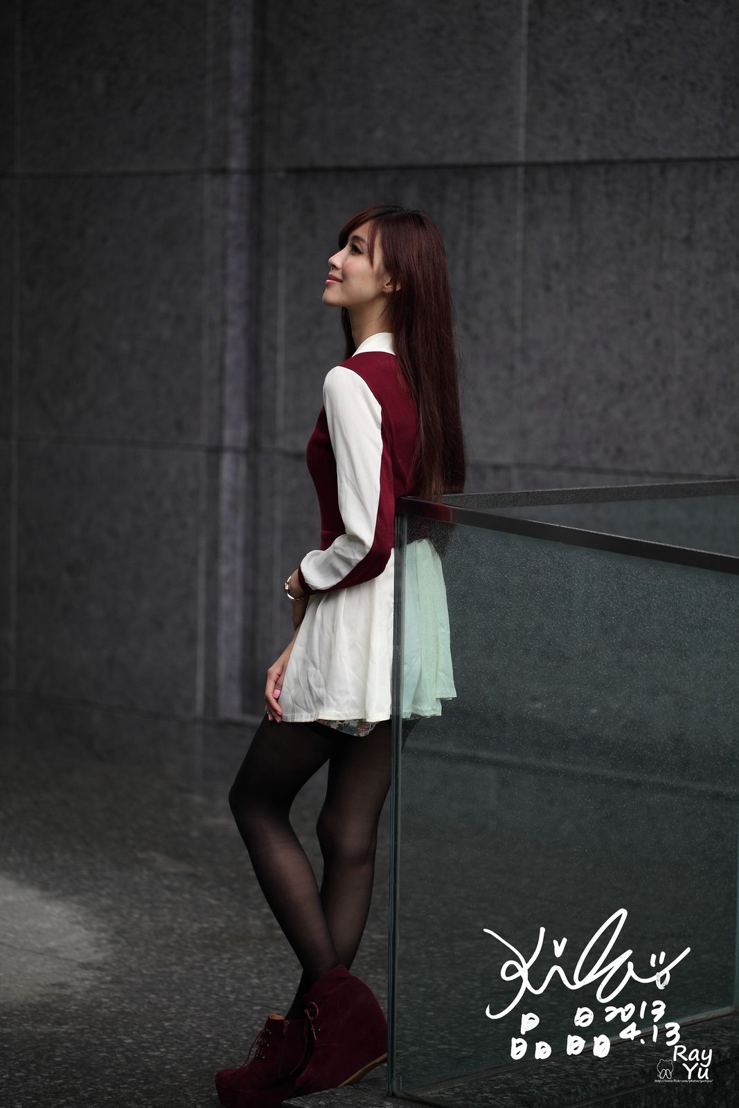 Kila晶晶/廖挺伶《2套黑丝街拍图片》-图12