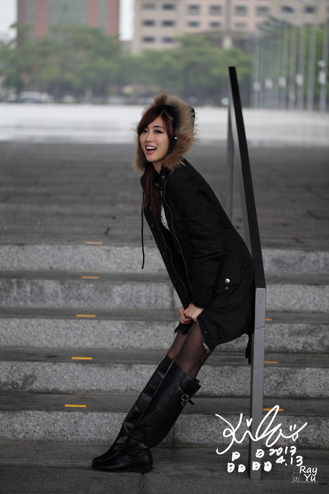 Kila晶晶/廖挺伶《2套黑丝街拍图片》-图43