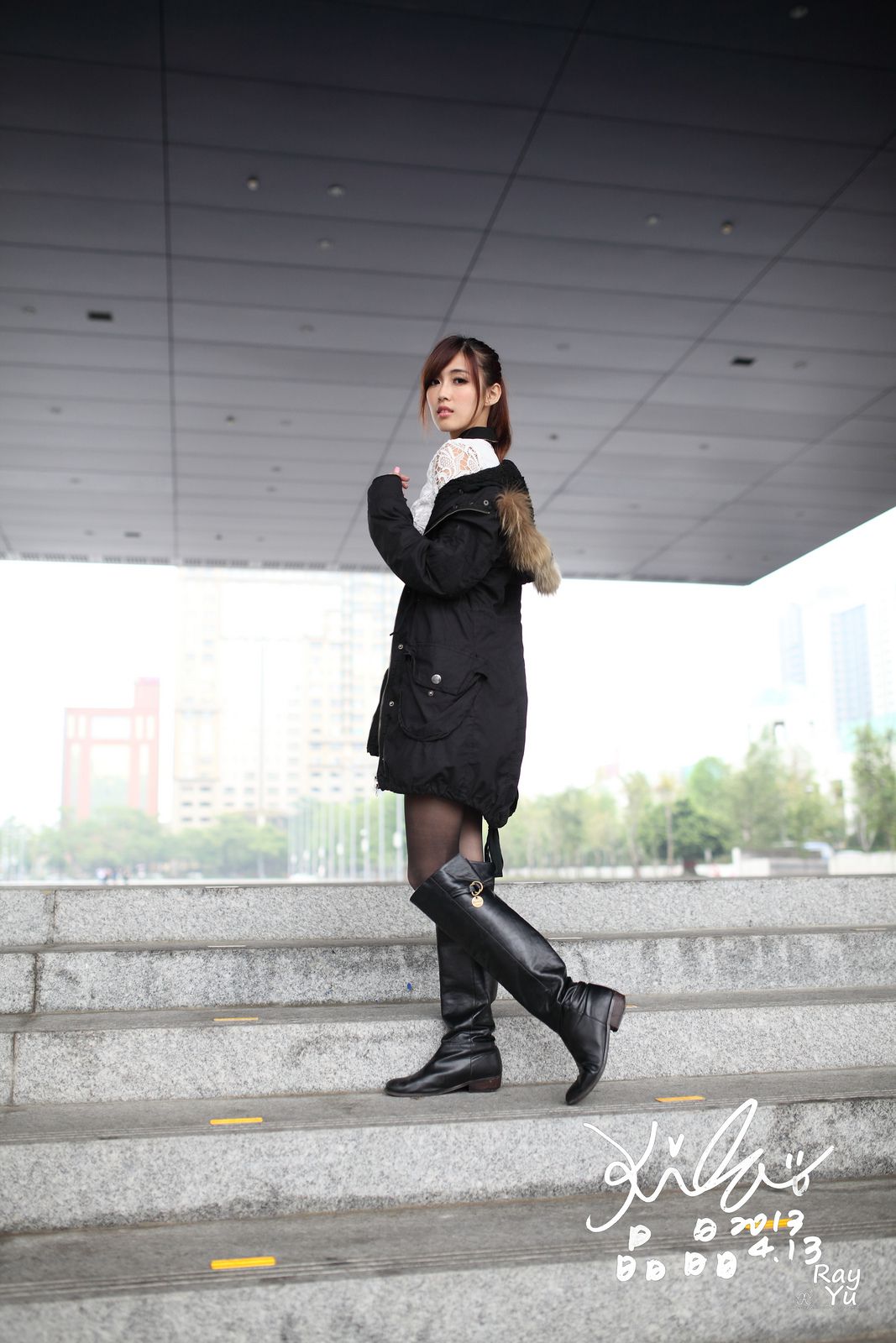 Kila晶晶/廖挺伶《2套黑丝街拍图片》-图47