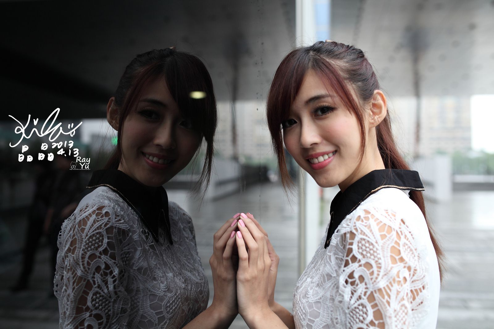 Kila晶晶/廖挺伶《2套黑丝街拍图片》-图56