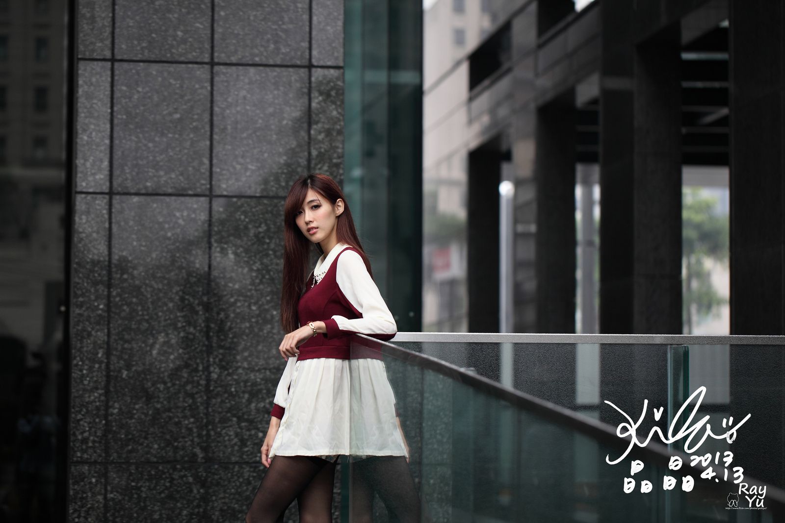 Kila晶晶/廖挺伶《2套黑丝街拍图片》-图61