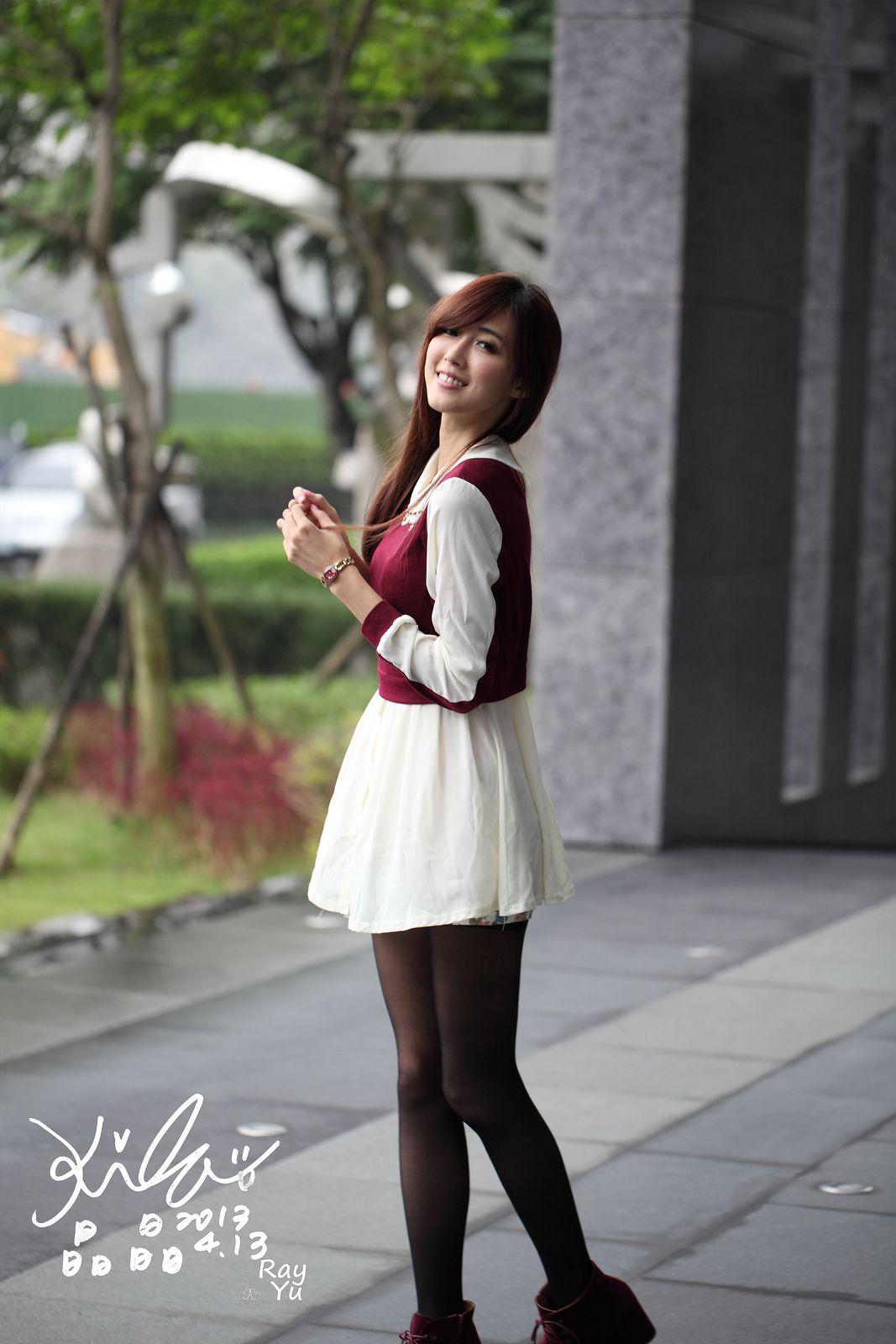 Kila晶晶/廖挺伶《2套黑丝街拍图片》-图70