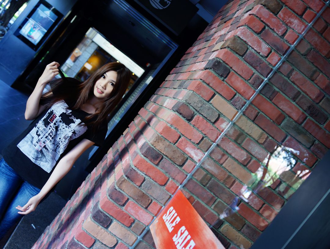 张雅筑Chu《东区商圈外拍》-图10