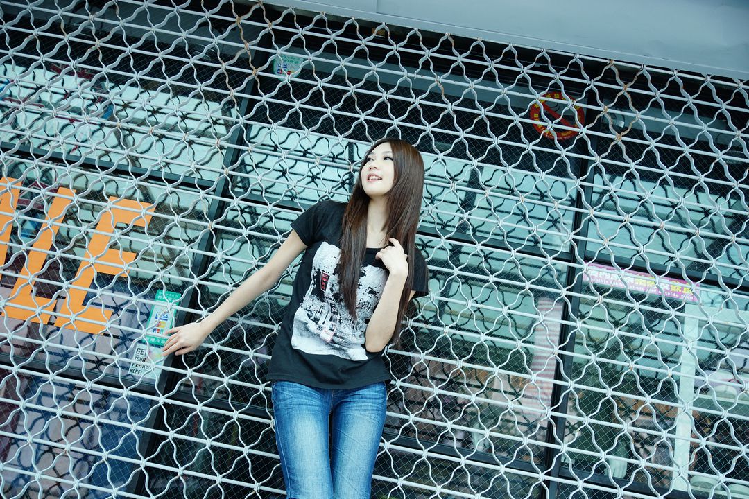 张雅筑Chu《东区商圈外拍》-图8