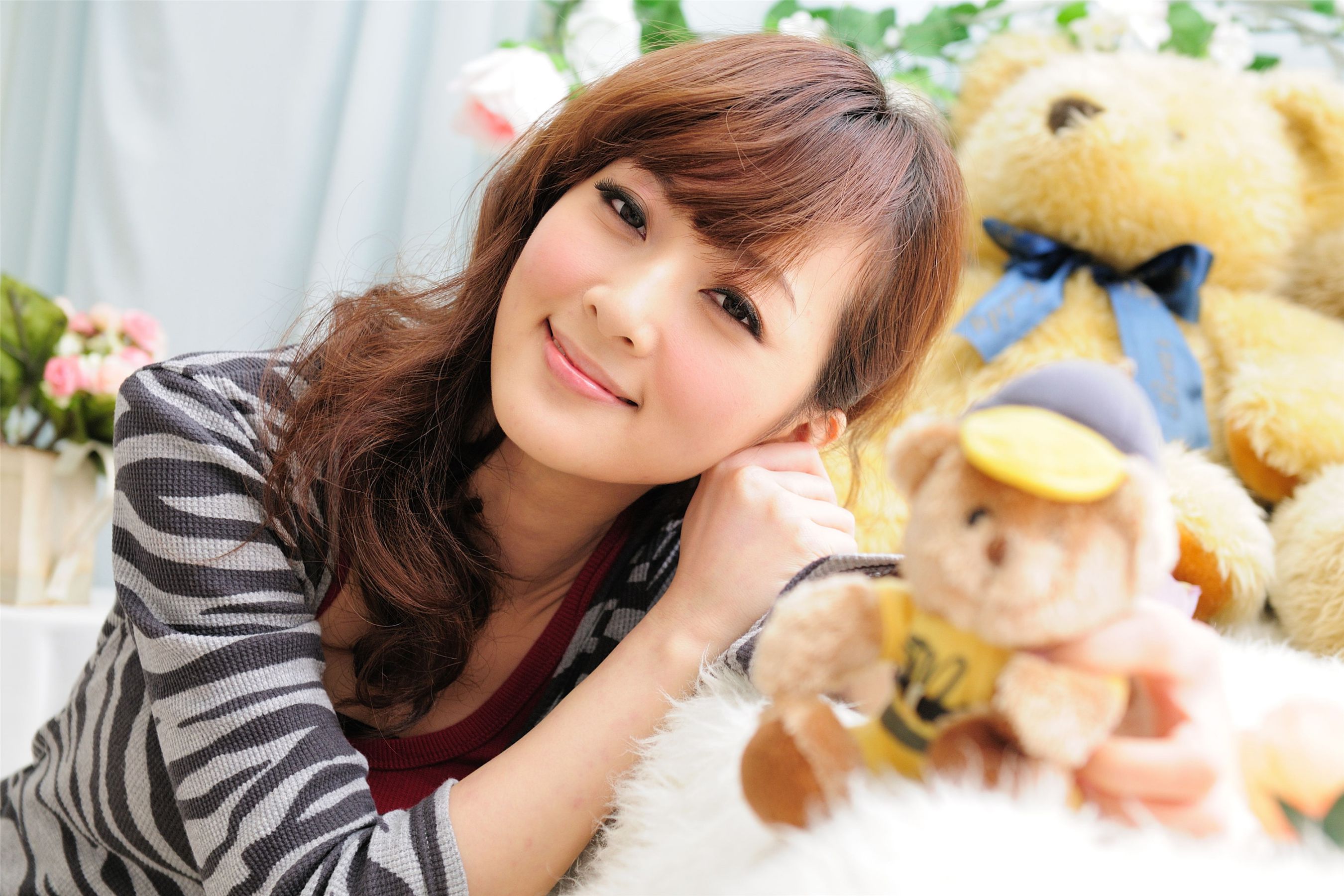 果子MM《室外外散图》写真合集-图1