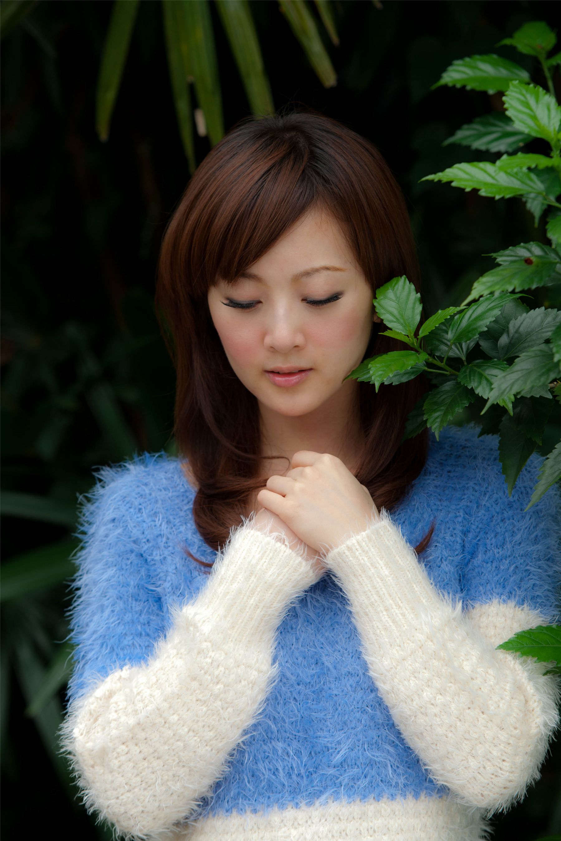 果子MM《室外外散图》写真合集-图28