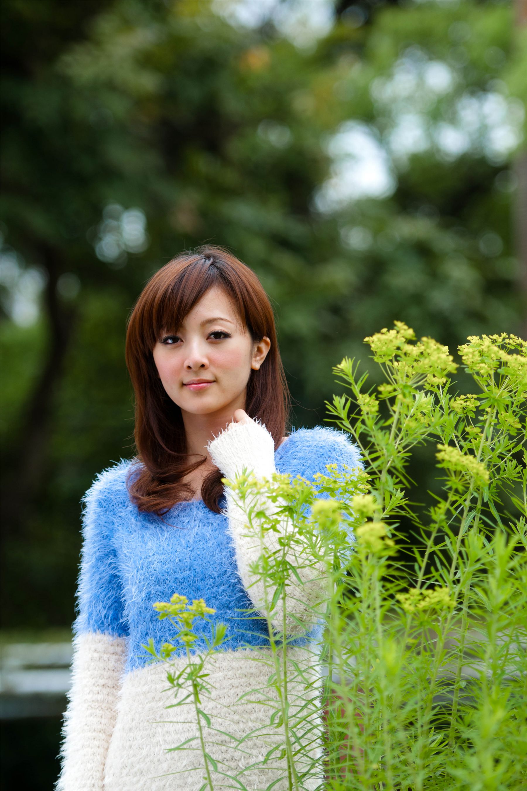 果子MM《室外外散图》写真合集-图30