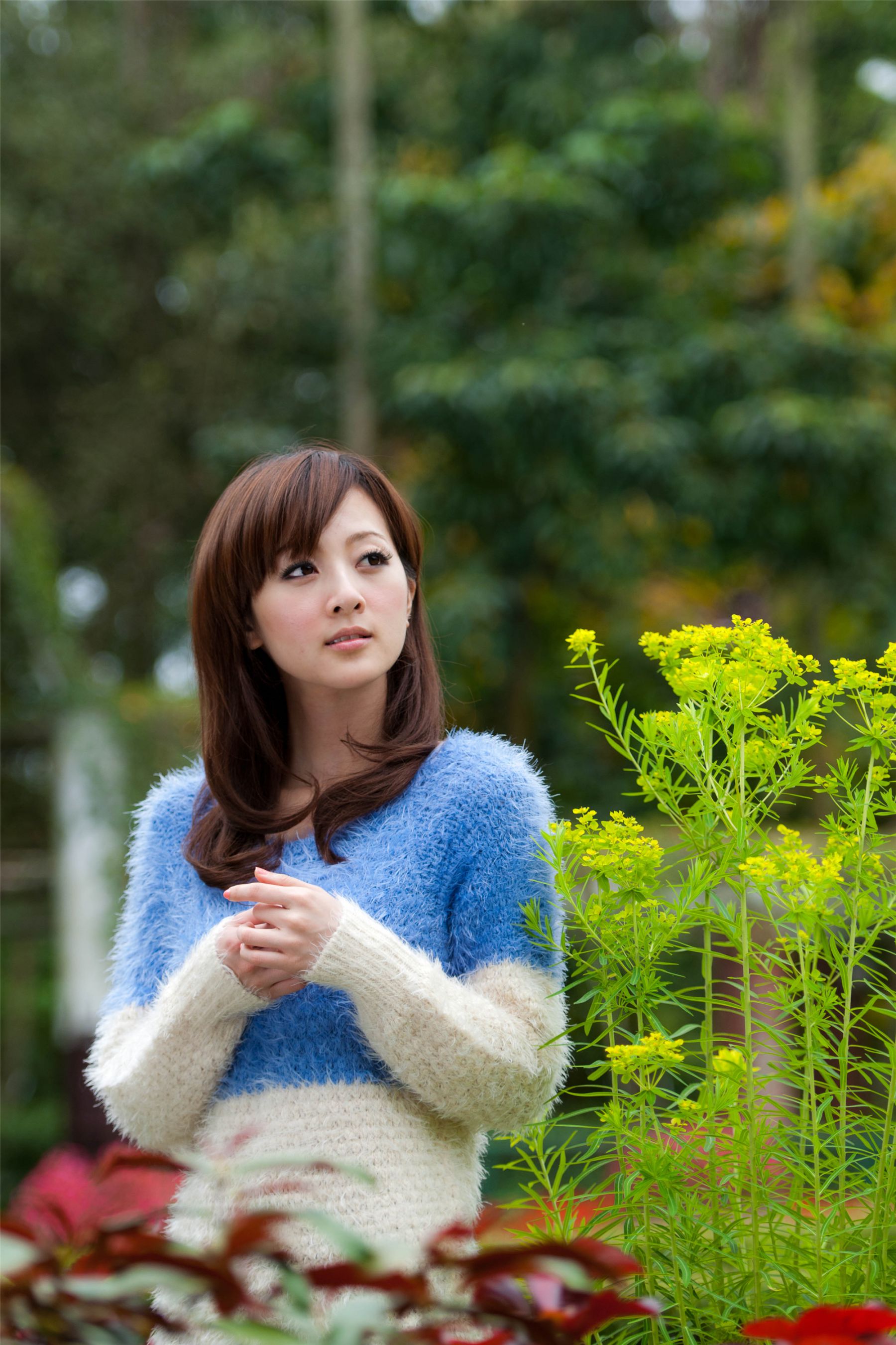 果子MM《室外外散图》写真合集-图31