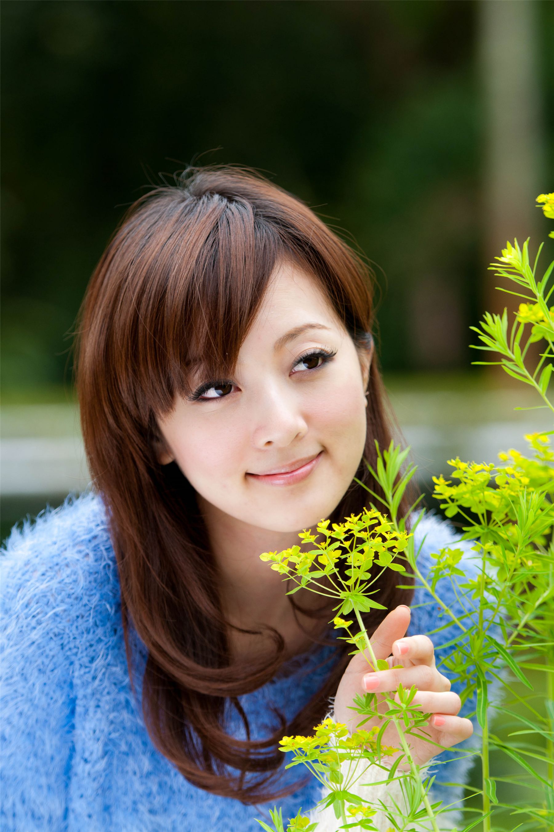 果子MM《室外外散图》写真合集-图34