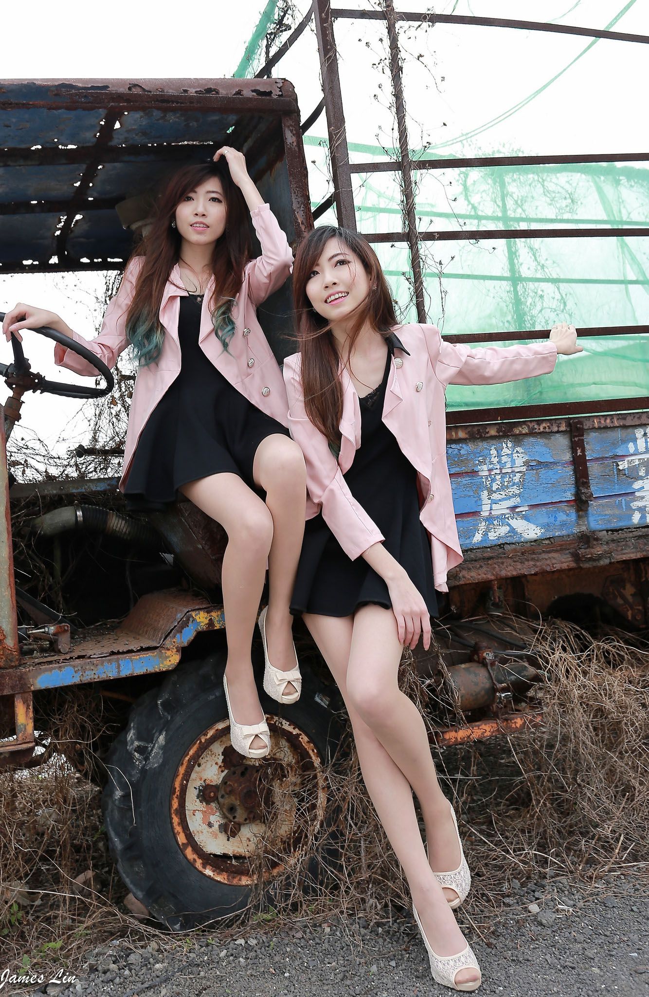 极品清纯甜美台湾双胞胎姐妹花清新外拍-图48