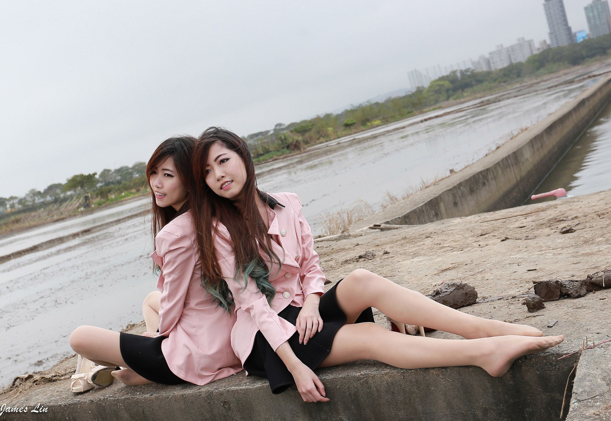 极品清纯甜美台湾双胞胎姐妹花清新外拍-图58