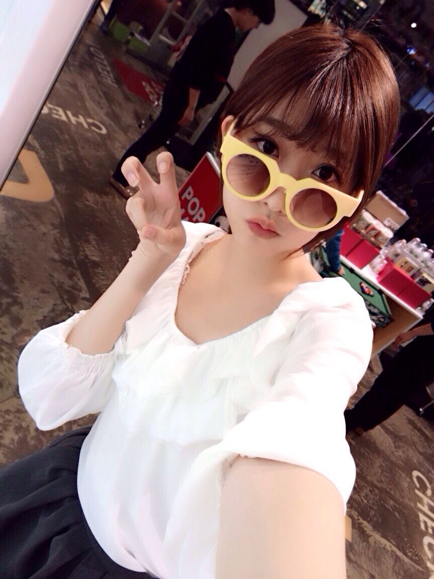 网红嫩模陈潇《个人生活照、微博美照图片》第3部 写真合集-图26