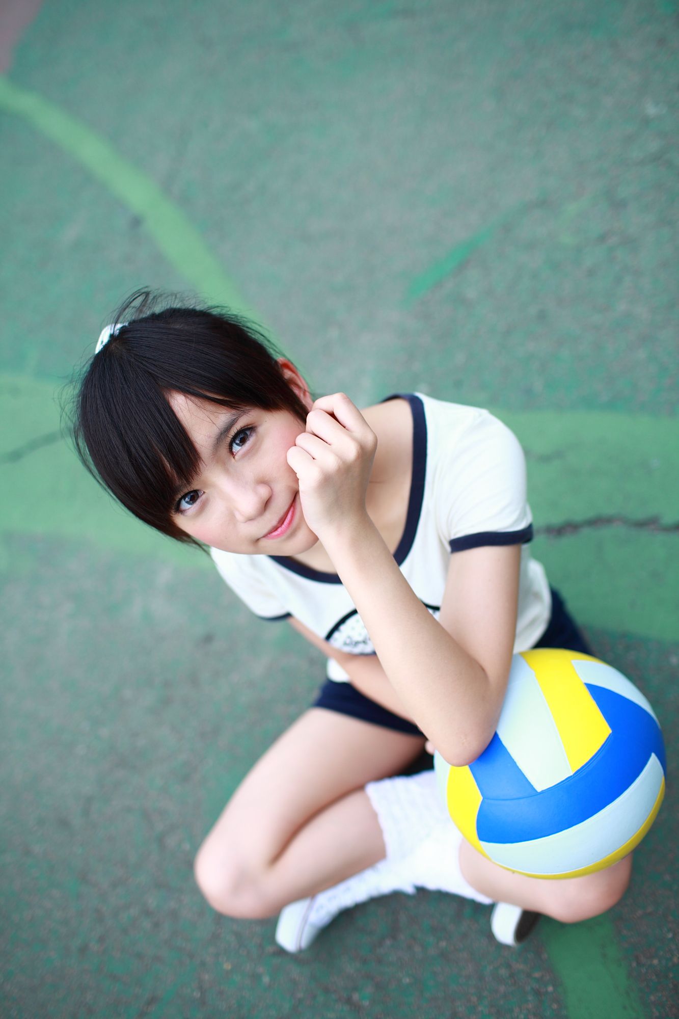 台湾美少女小敬/虞成敬《4套小清新外拍图片》写真合集-图10