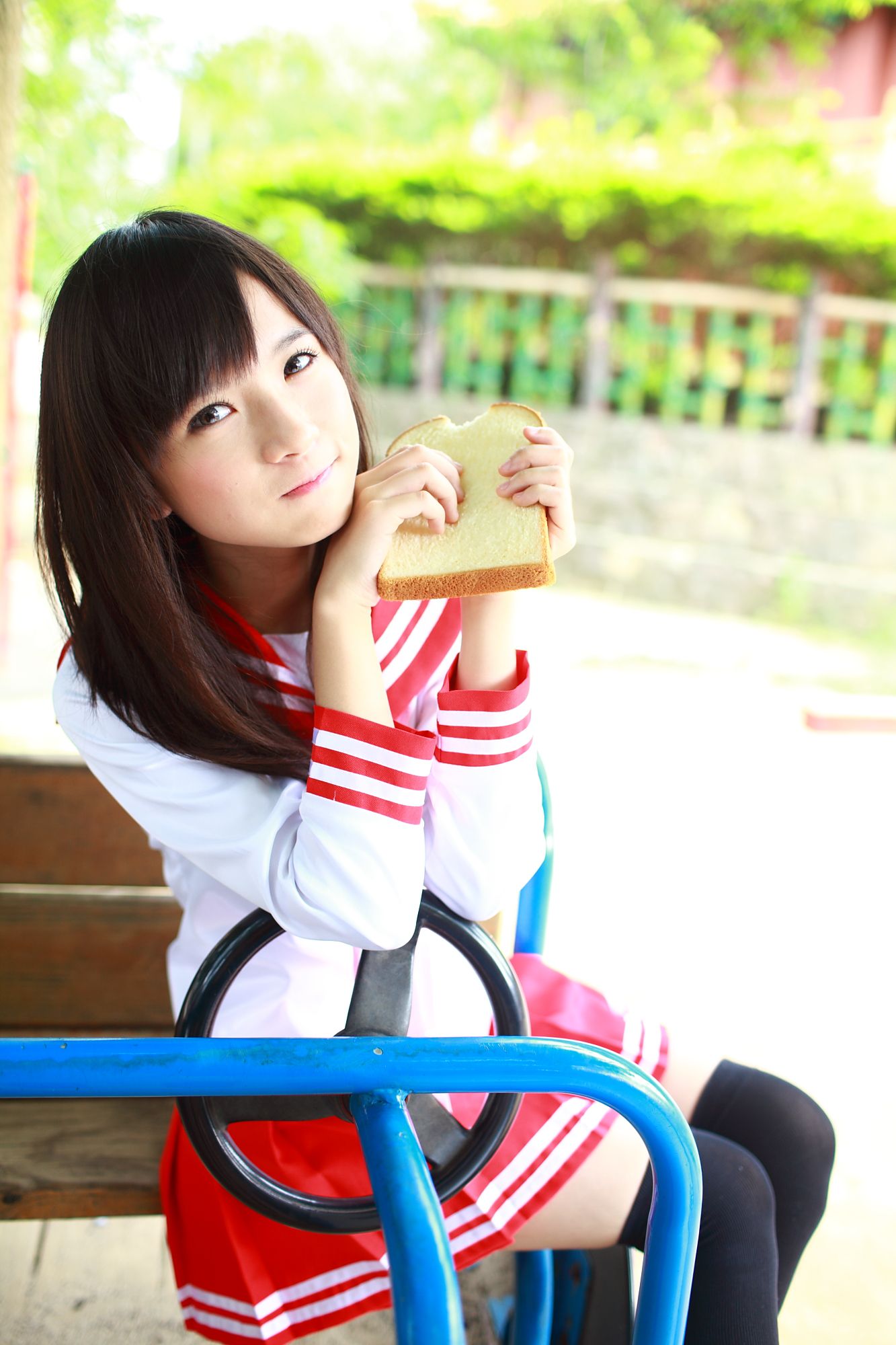 台湾美少女小敬/虞成敬《4套小清新外拍图片》写真合集-图16