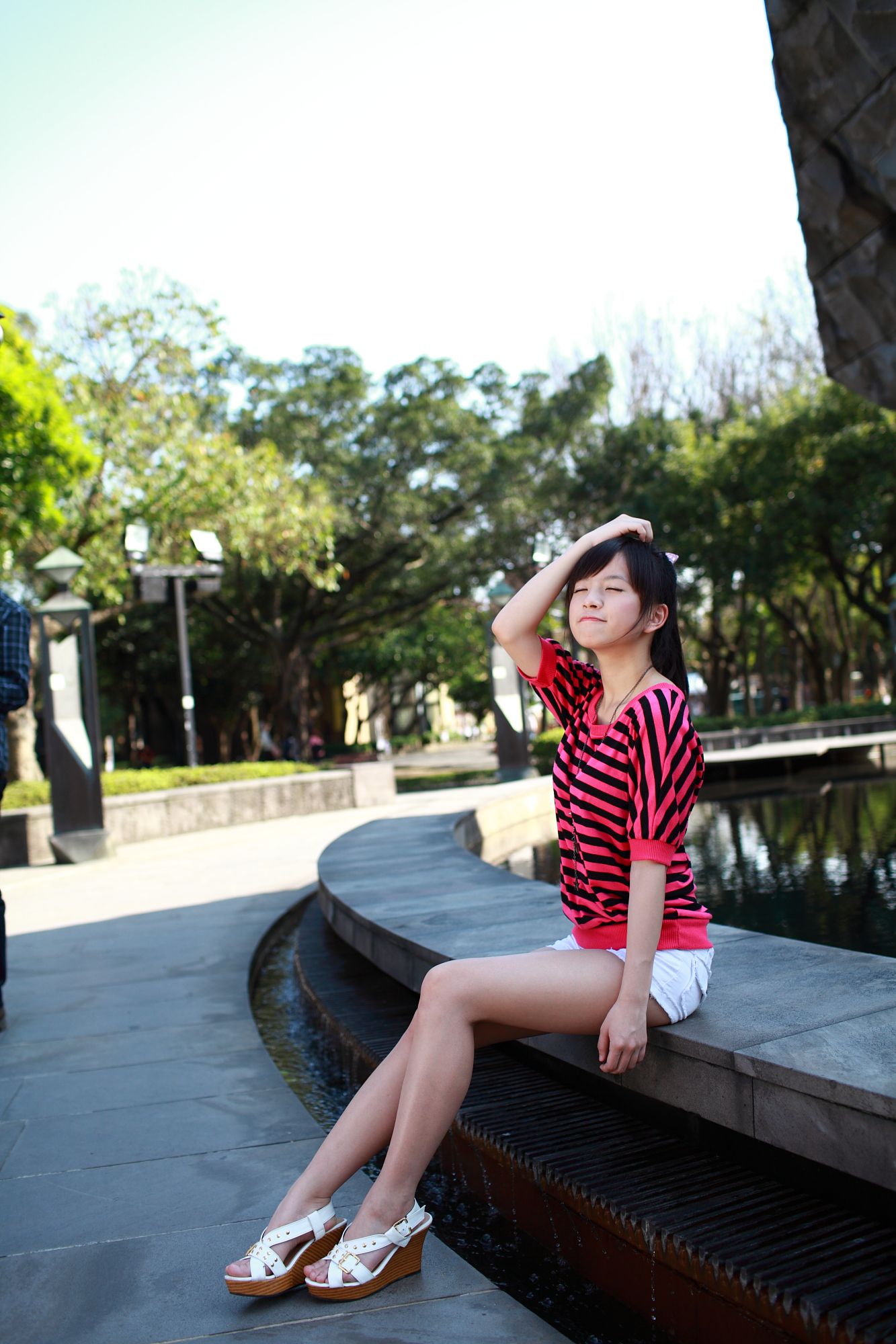 台湾美少女小敬/虞成敬《4套小清新外拍图片》写真合集-图51