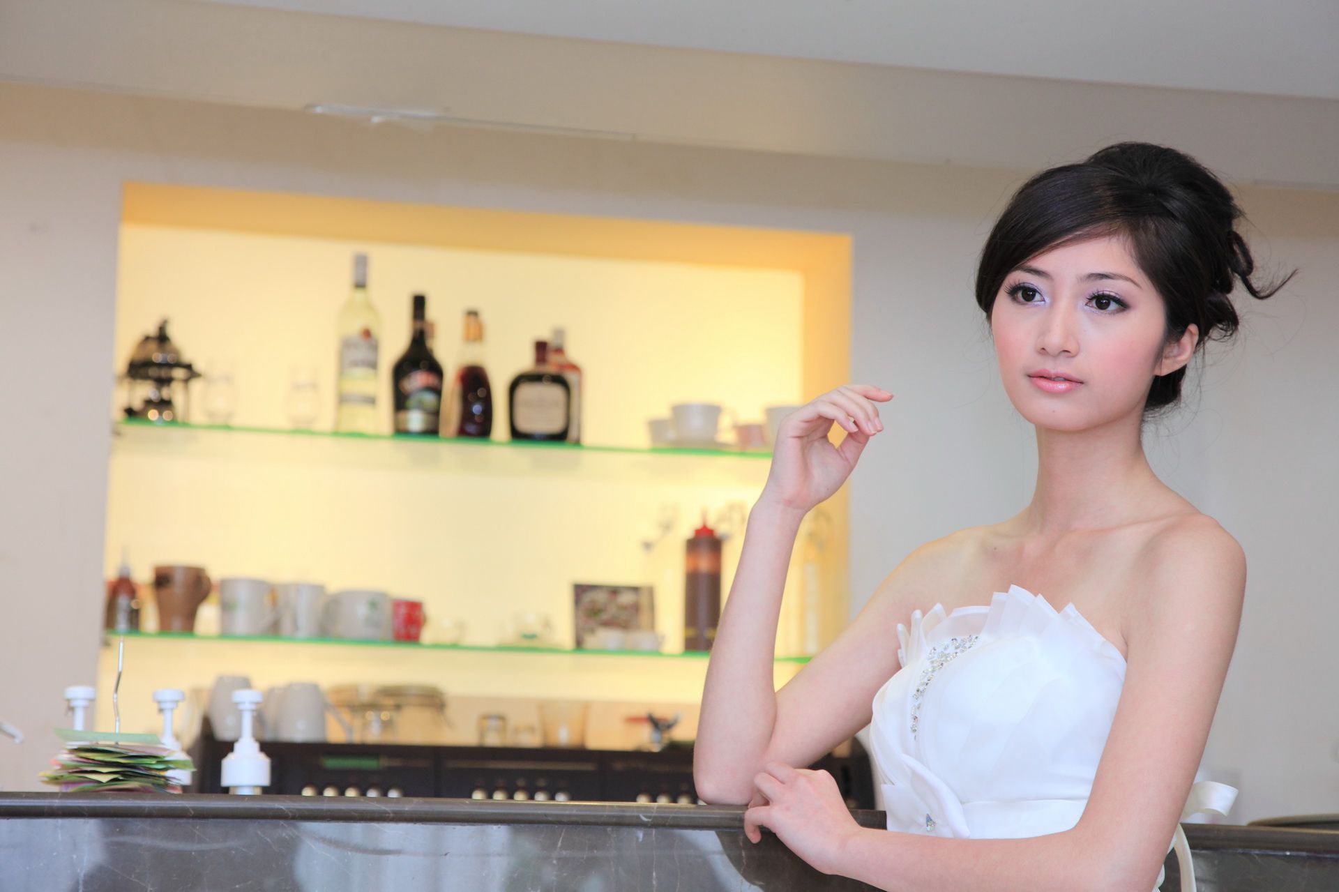 台湾气质美女Emily《唯美白色婚纱》-图23