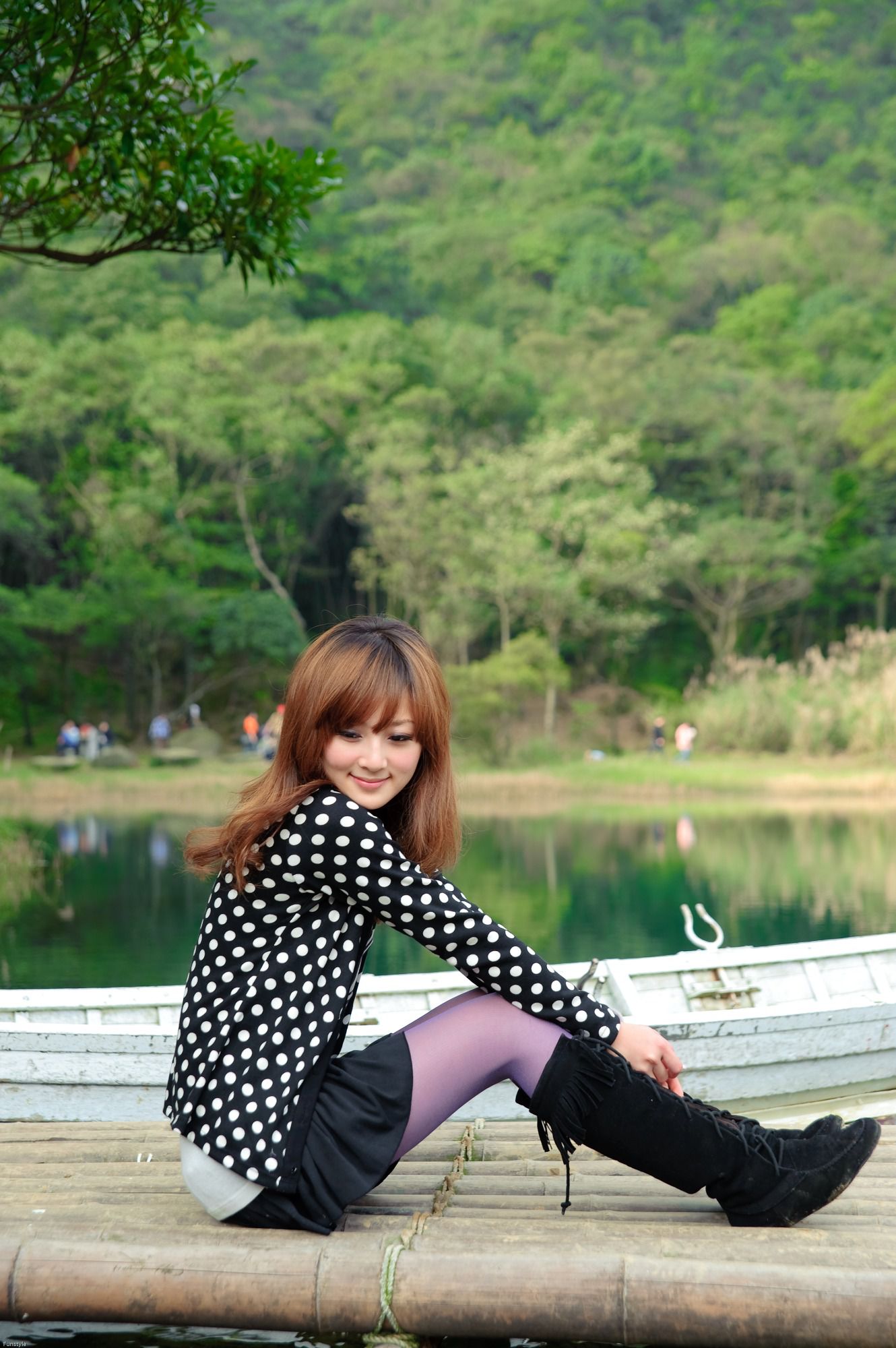 台湾女神果子MM《新山夢湖外拍》-图20