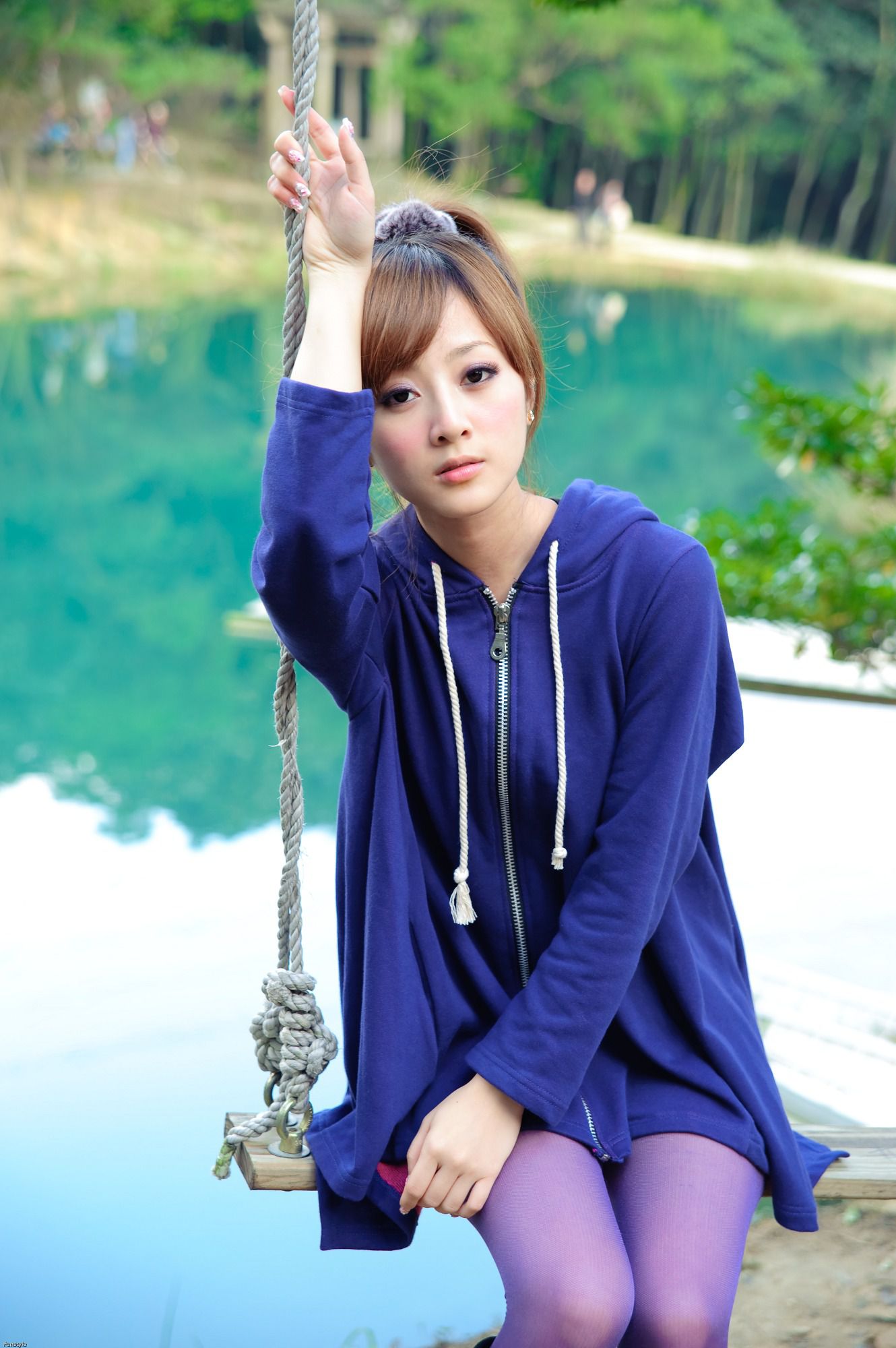 台湾女神果子MM《新山夢湖外拍》-图28