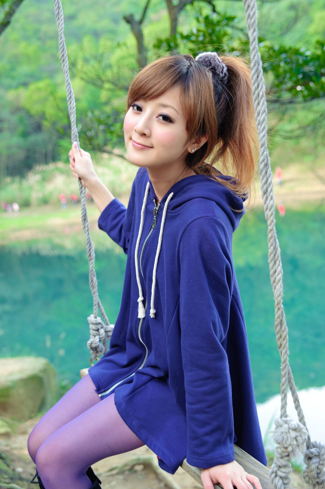 台湾女神果子MM《新山夢湖外拍》-图29