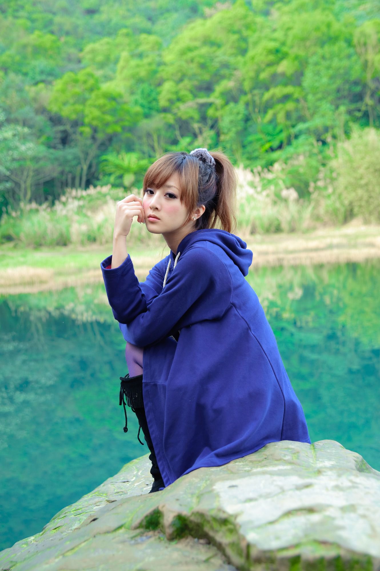 台湾女神果子MM《新山夢湖外拍》-图39