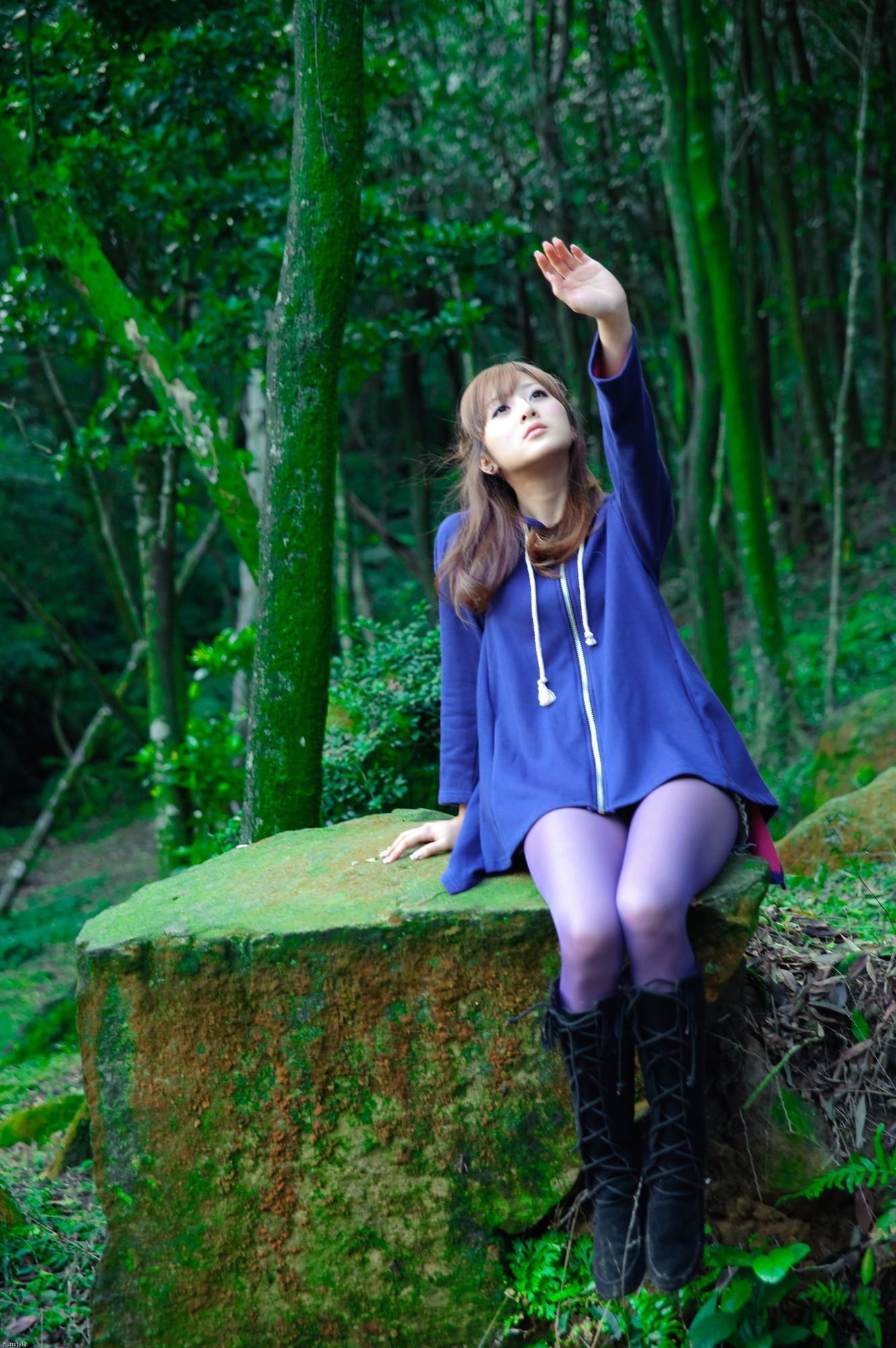 台湾女神果子MM《新山夢湖外拍》-图49