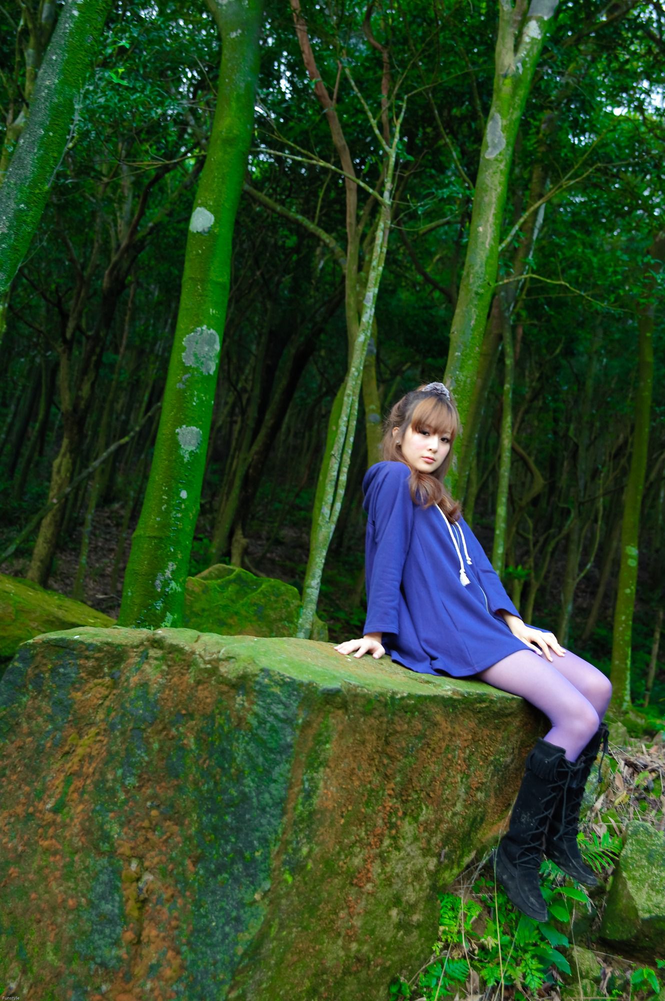 台湾女神果子MM《新山夢湖外拍》-图51