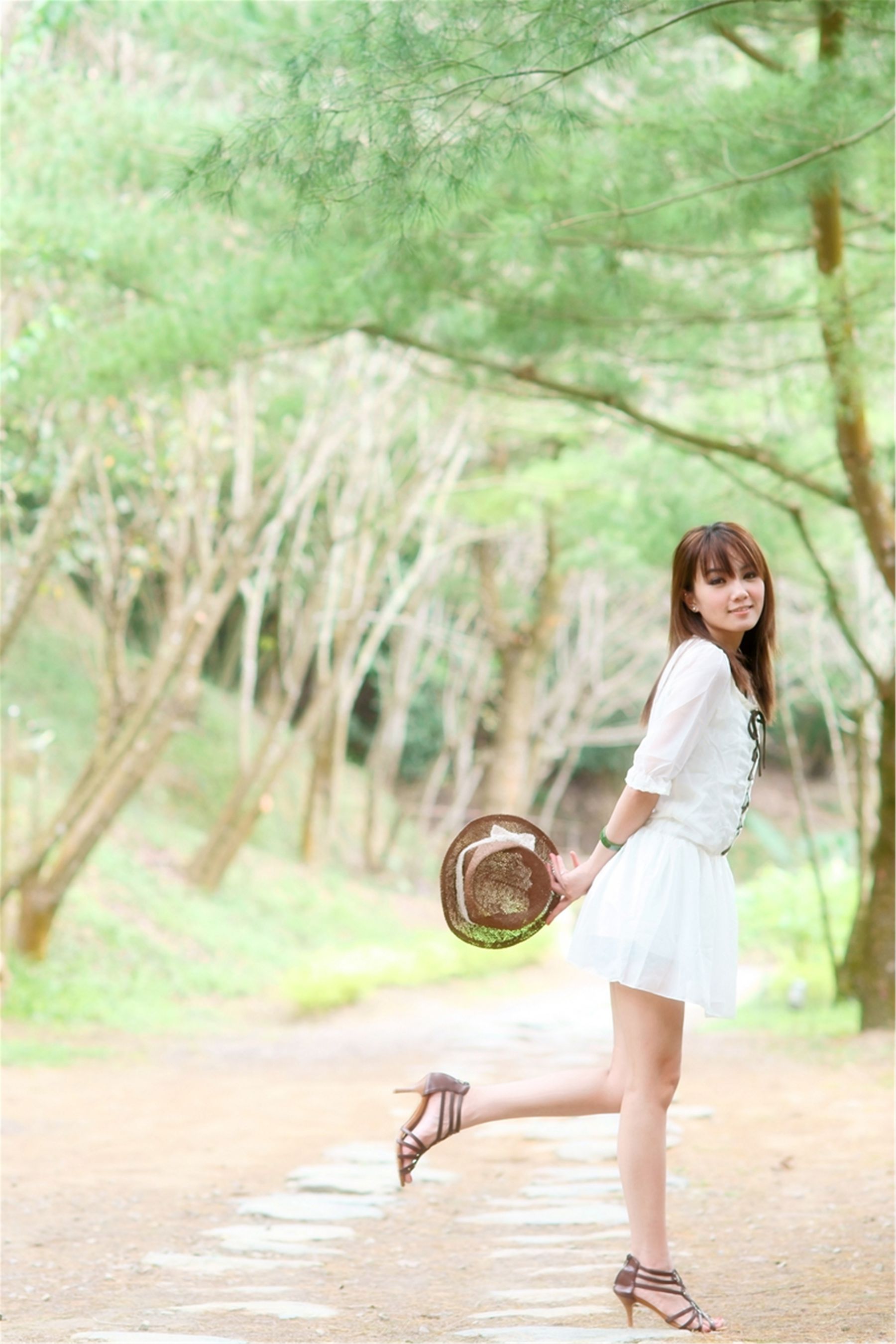 台湾美女模特小品/何品玫《缘叶方舟外拍》-图11