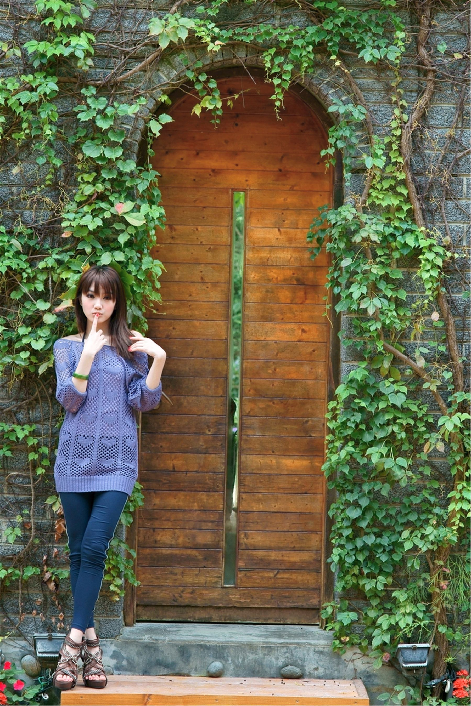 台湾美女模特小品/何品玫《缘叶方舟外拍》-图3