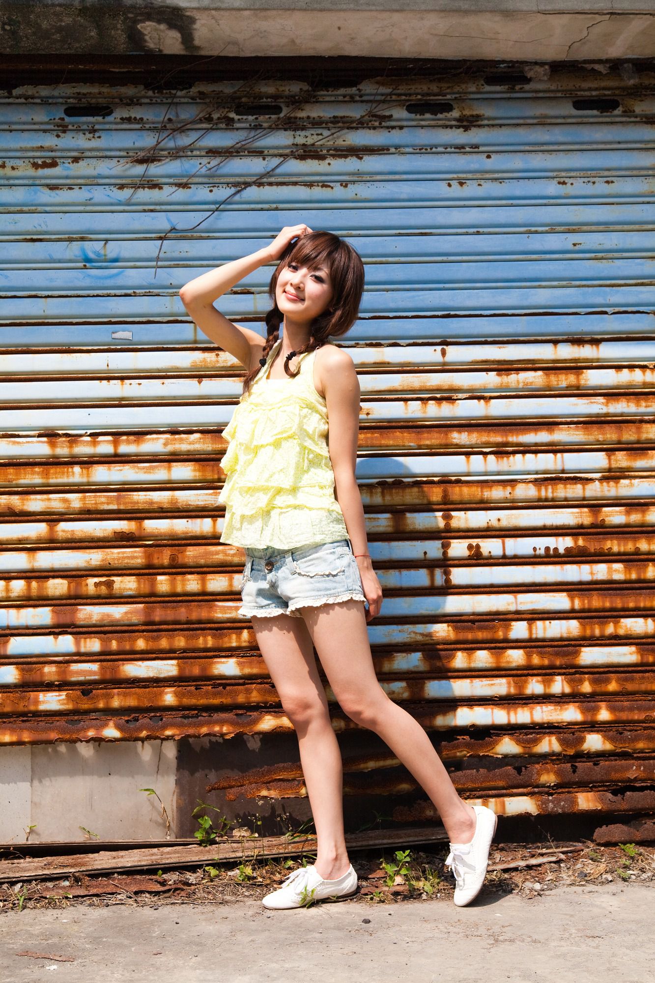 台湾美女果子MM《陽明山美軍宿舍外拍》第2部-图12