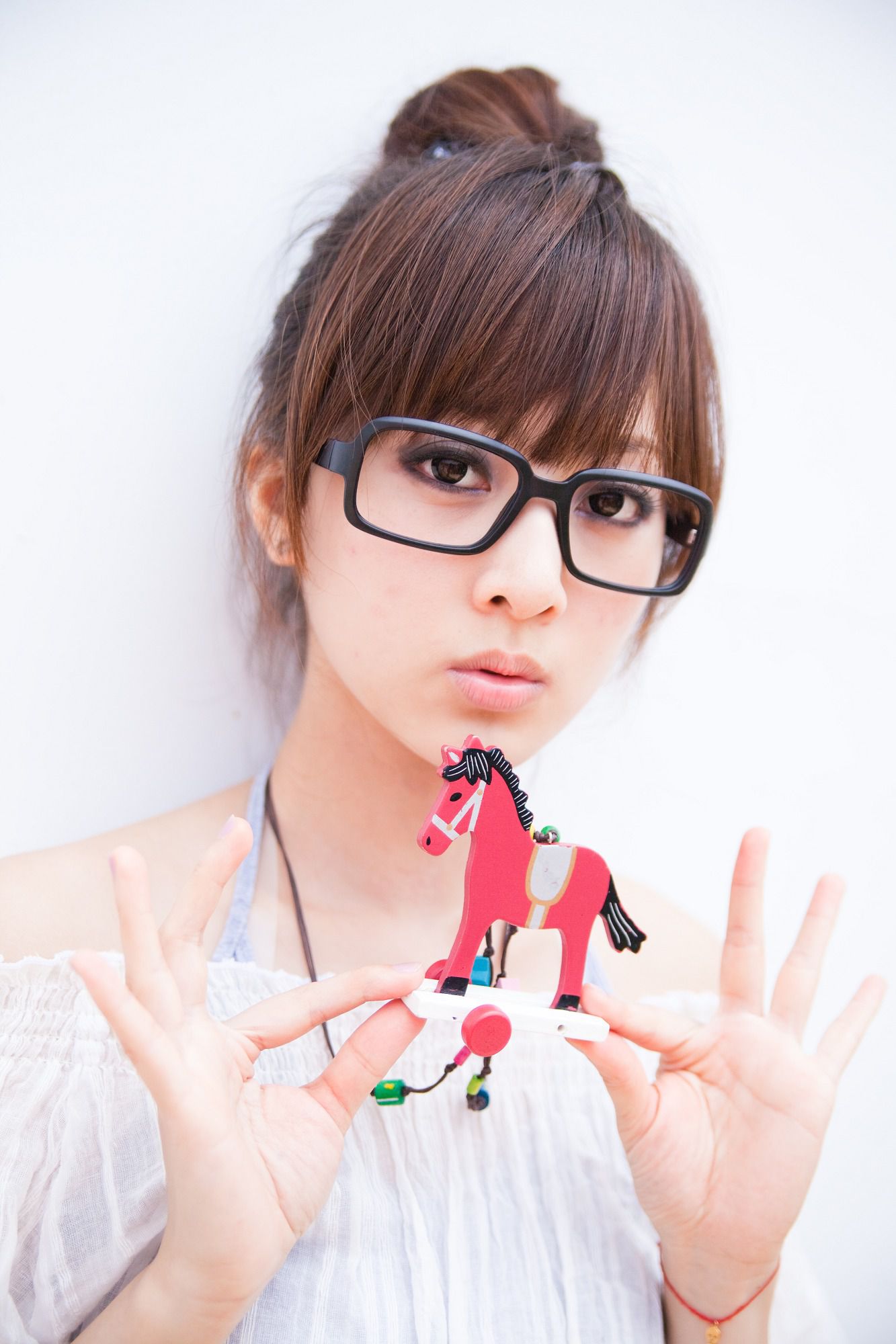 台湾美女果子MM《陽明山美軍宿舍外拍》第2部-图77