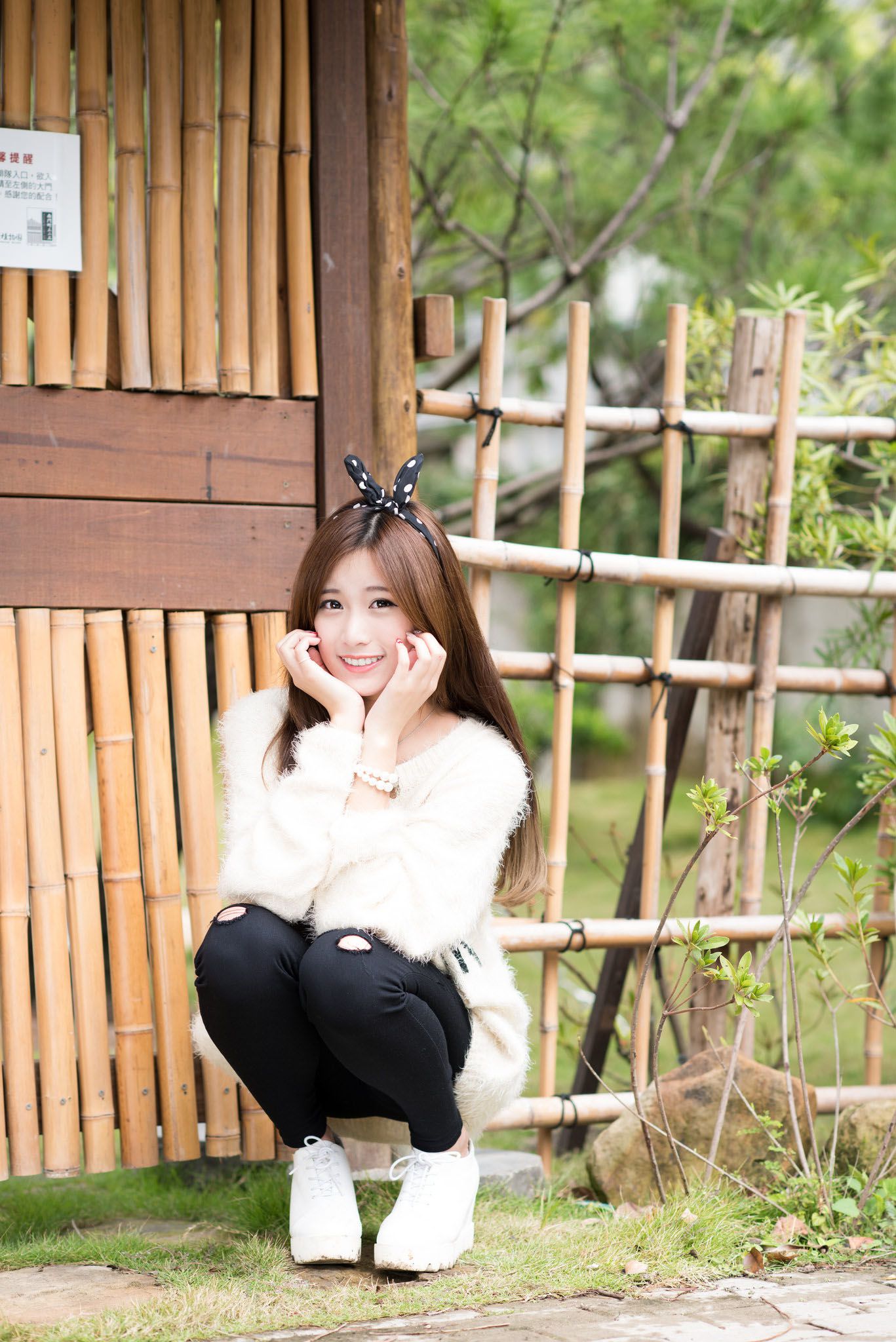 宅男女神张楚珊《外拍甜美蝴蝶节妹子》-图13