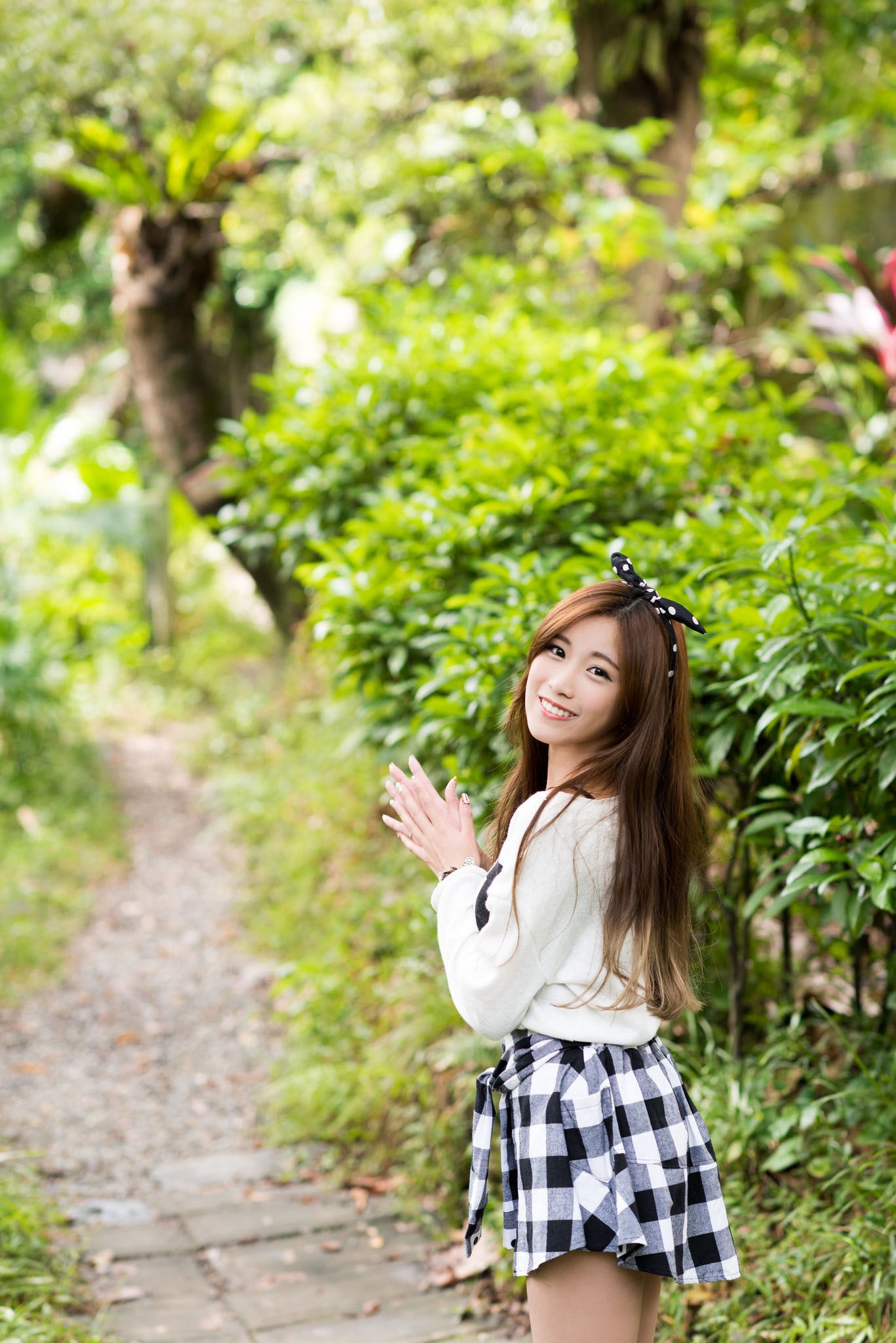 宅男女神张楚珊《外拍甜美蝴蝶节妹子》-图28