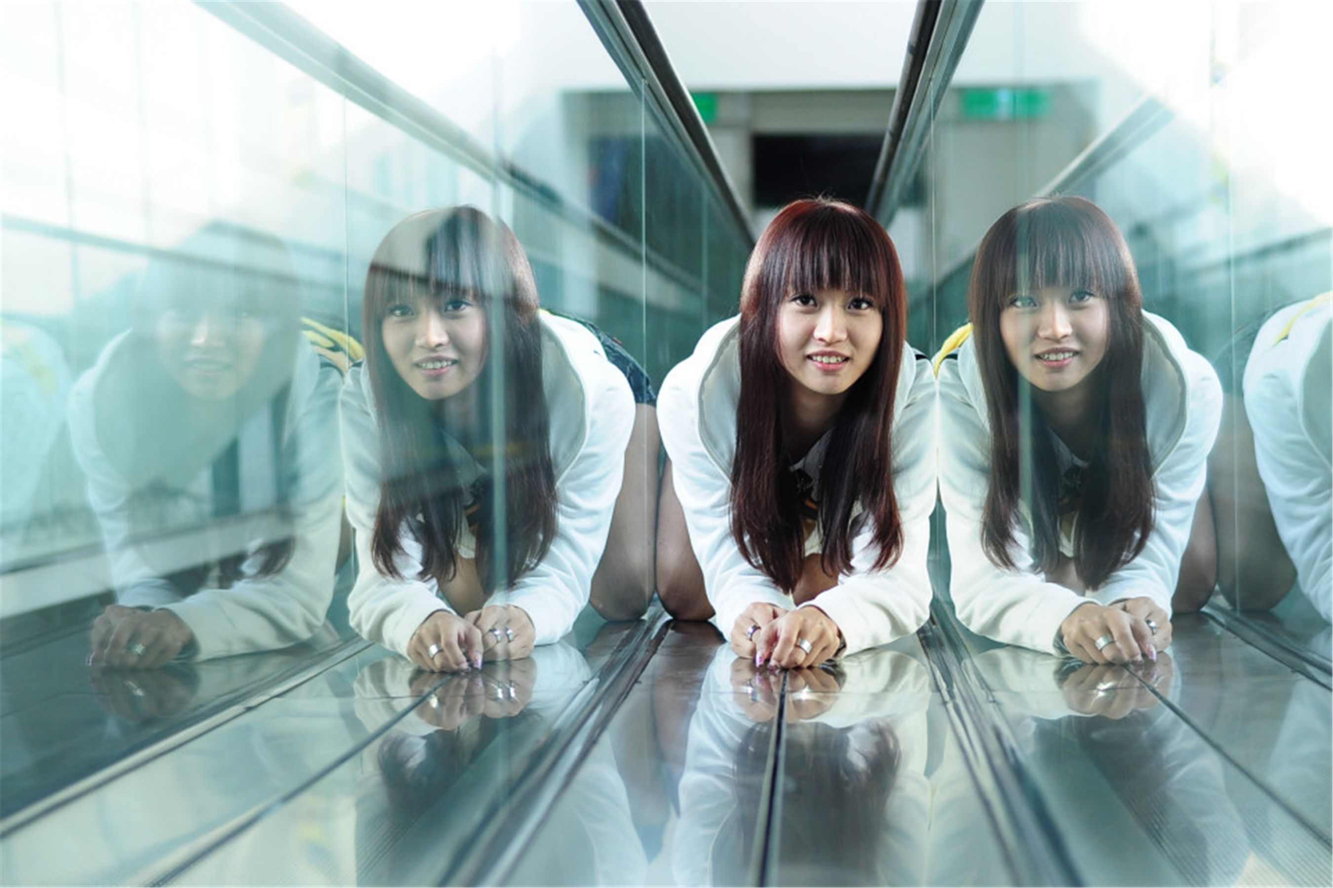 台湾妹子希希《可爱街拍图片》写真合集-图15