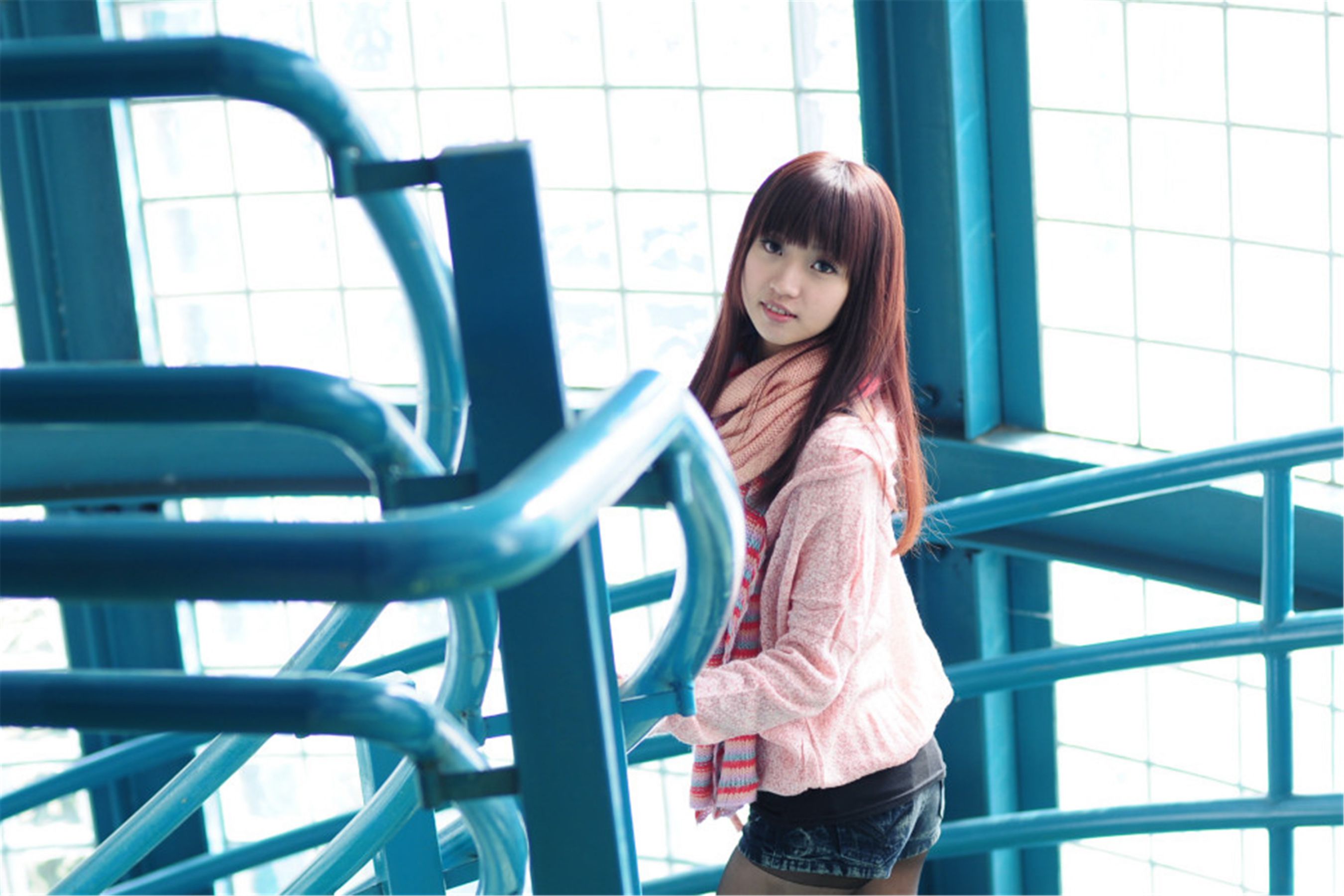 台湾妹子希希《可爱街拍图片》写真合集-图1