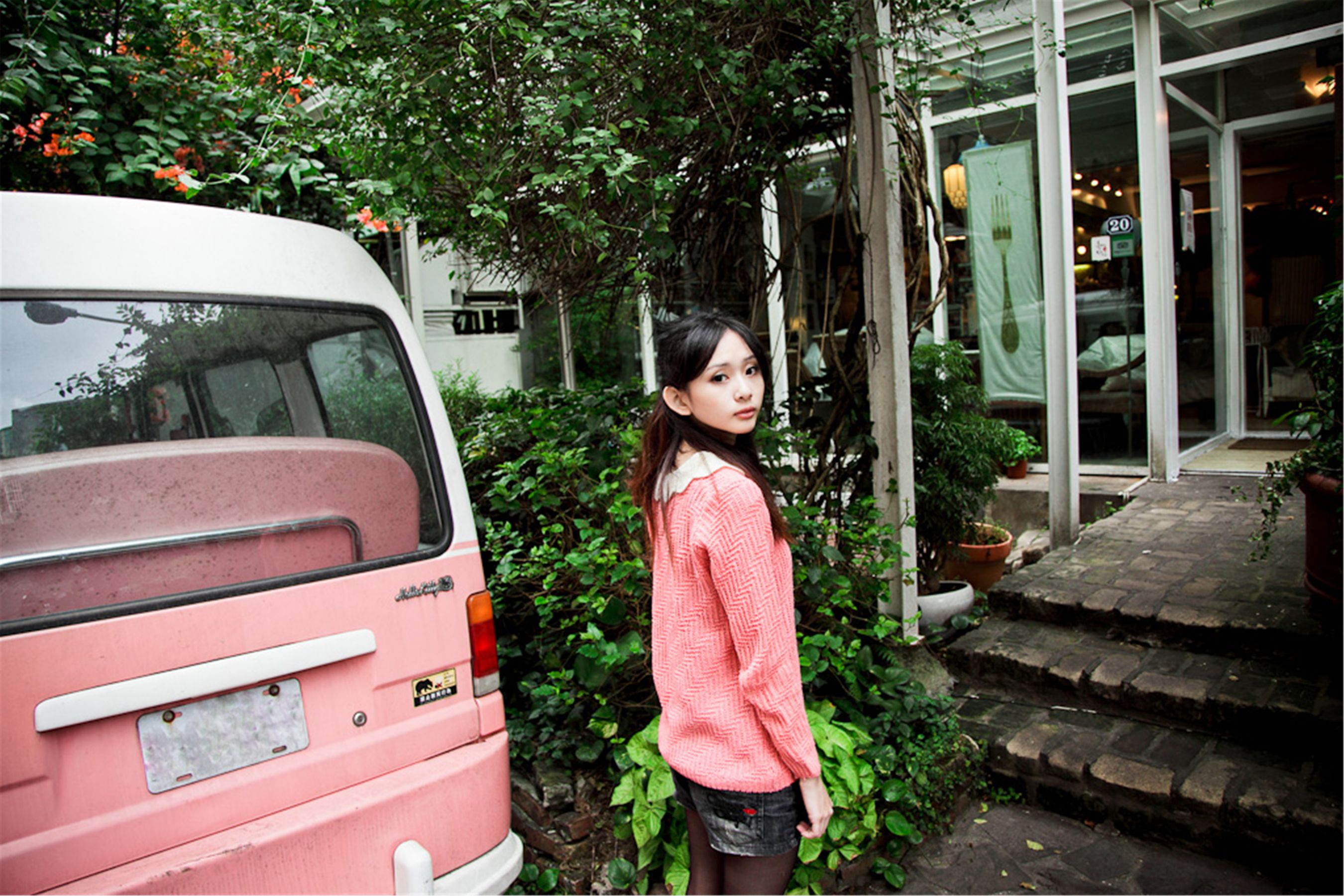 台湾正妹梅杜莎《台北東區外拍》-图12