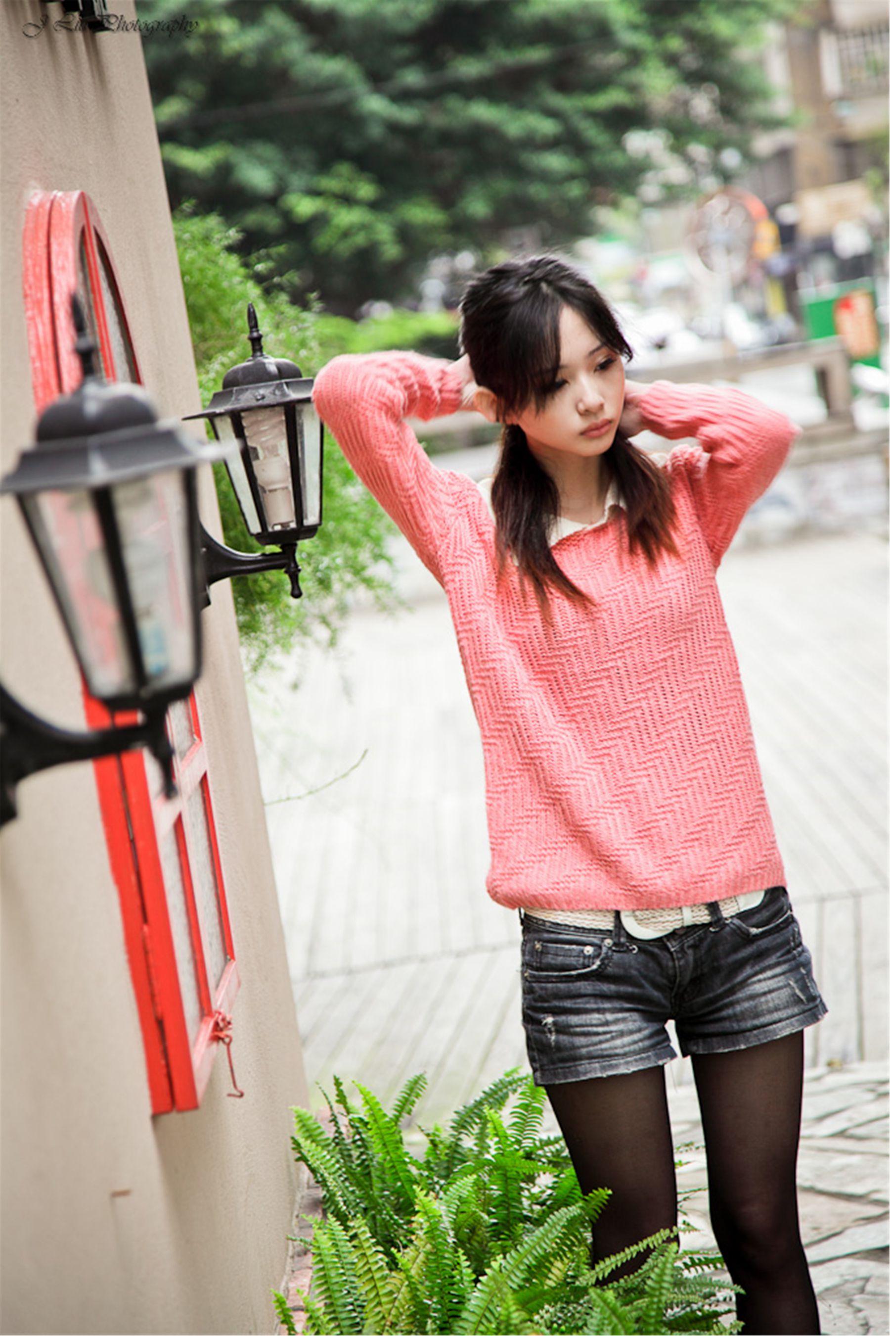 台湾正妹梅杜莎《台北東區外拍》-图2