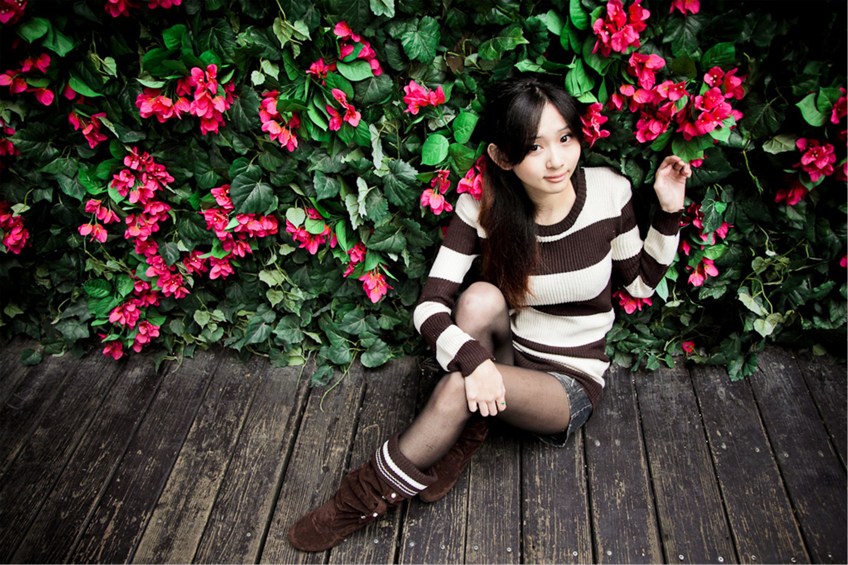 台湾正妹梅杜莎《台北東區外拍》-图32