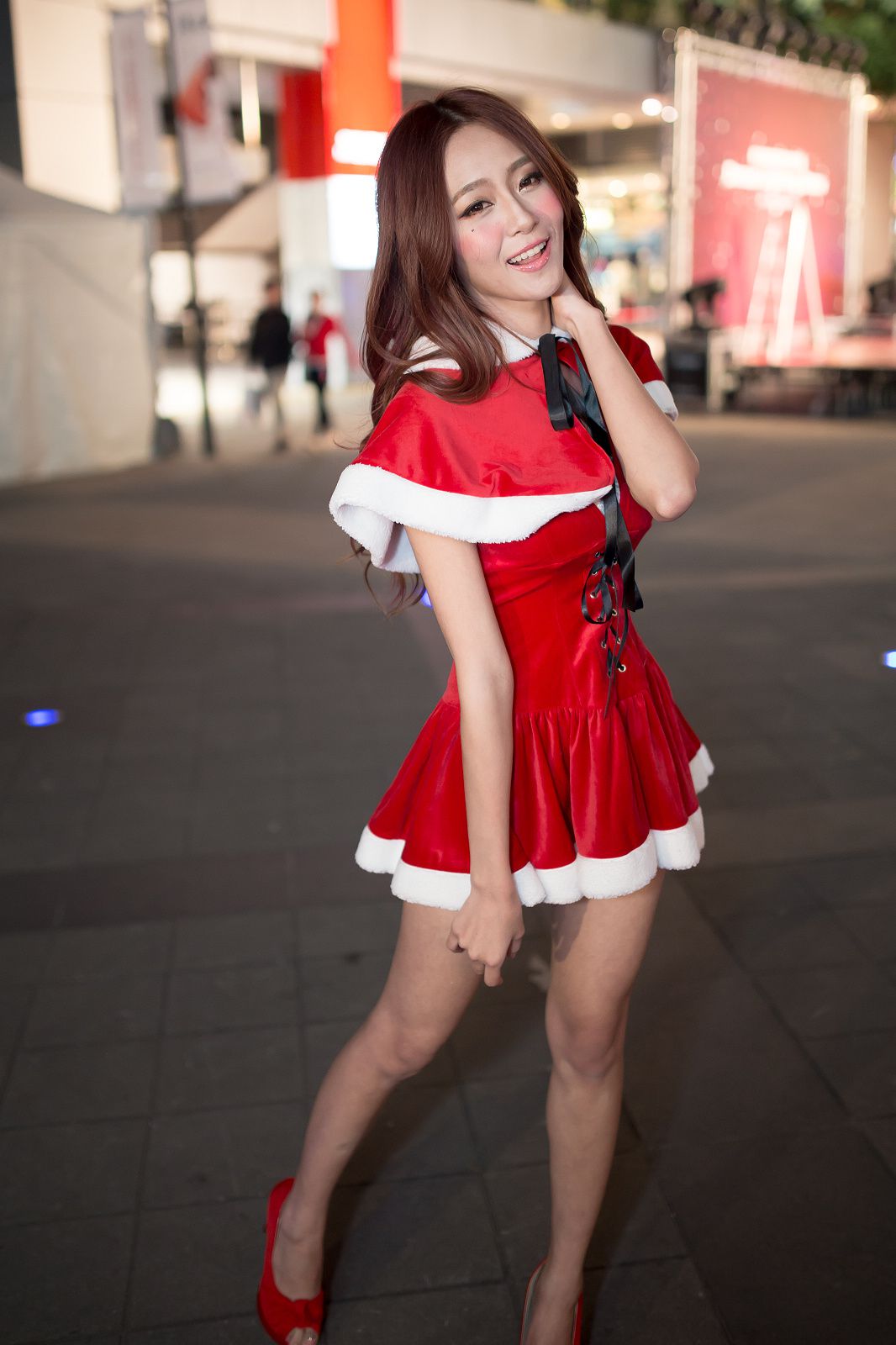 Winnie小雪/庄咏惠《圣诞小短裙夜拍》-图36