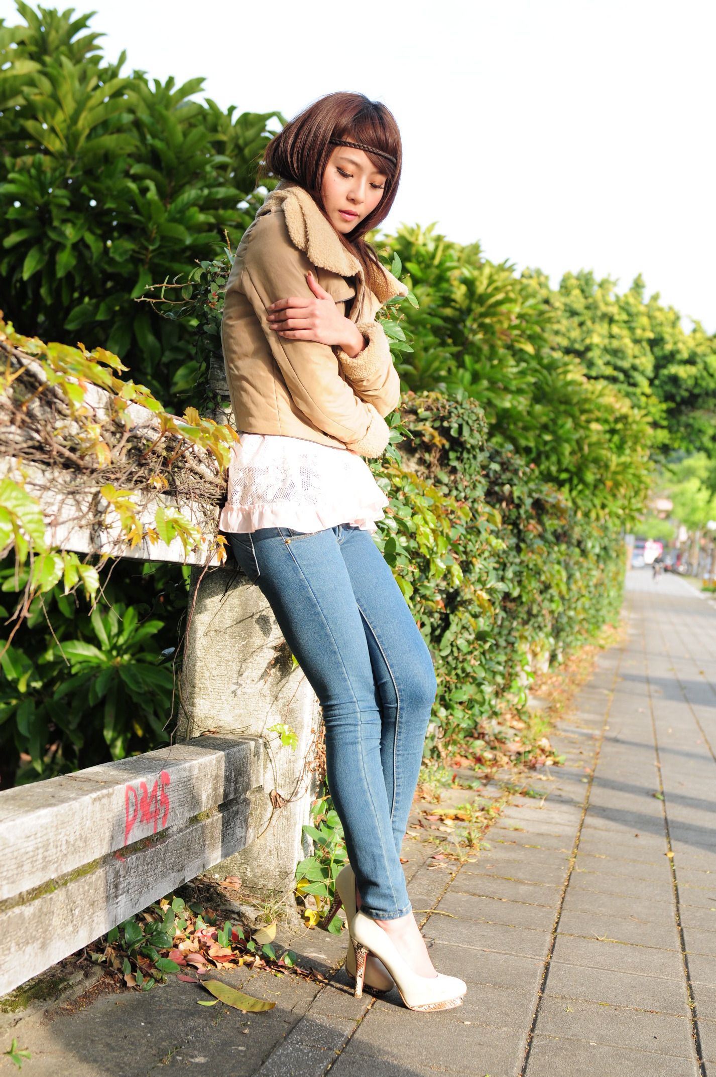 winnie小雪/庄温妮《紧身牛仔裤系列外拍》-图18