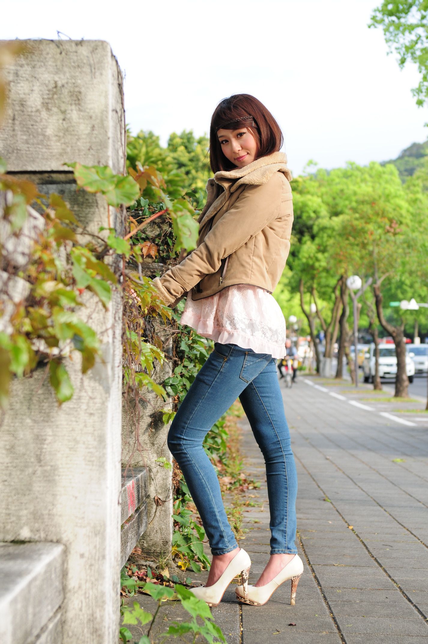 winnie小雪/庄温妮《紧身牛仔裤系列外拍》-图27