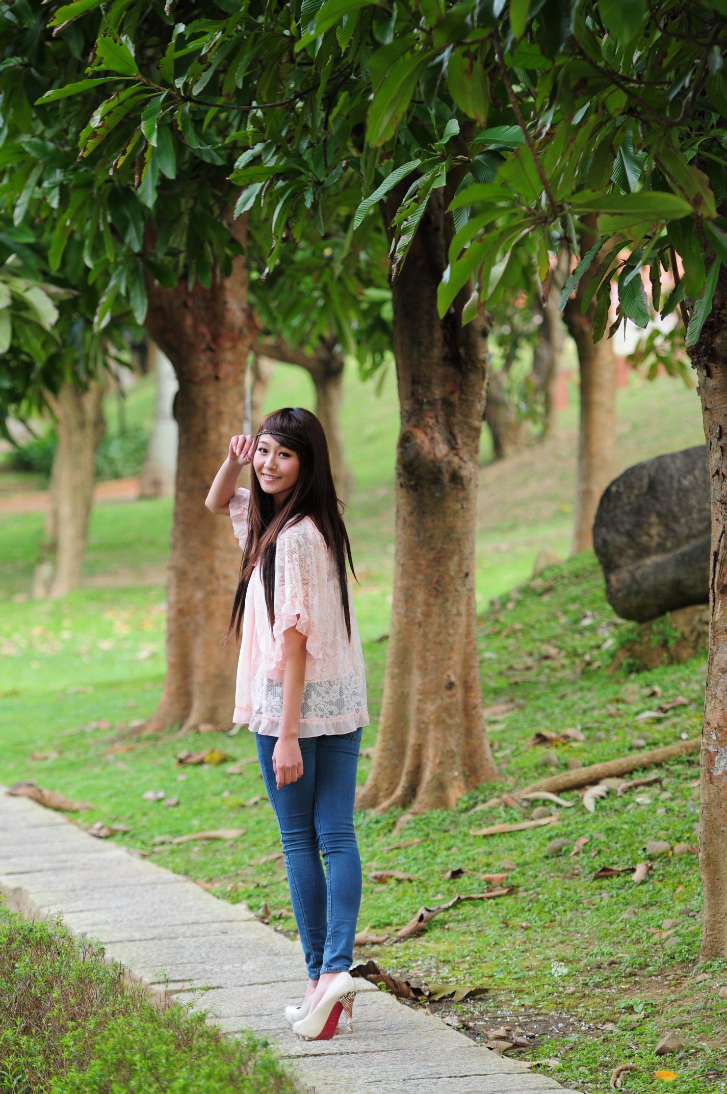 winnie小雪/庄温妮《紧身牛仔裤系列外拍》-图30