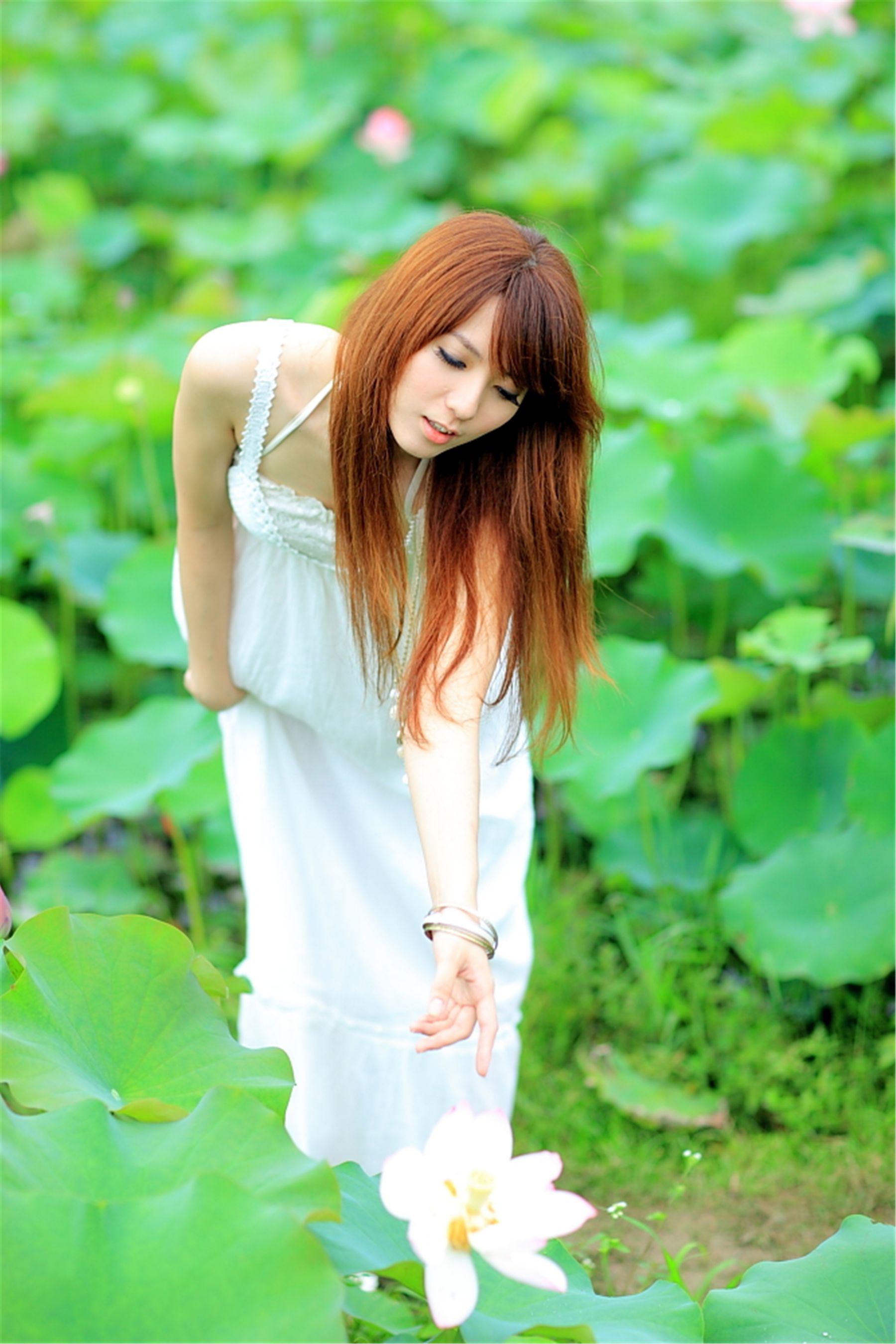 台湾正妹小静《农场初夏田园风光》唯美白裙系列-图67