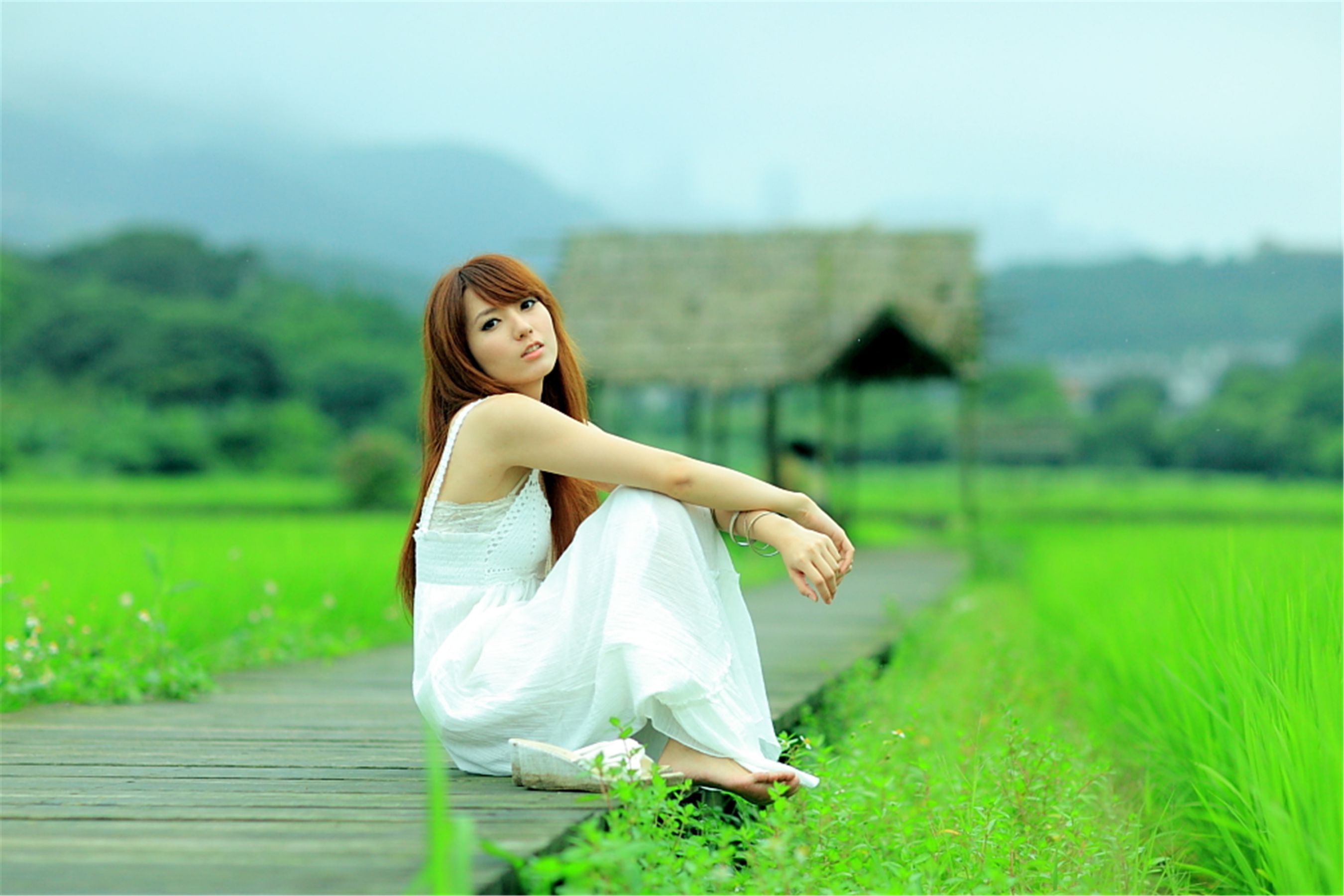 台湾正妹小静《农场初夏田园风光》唯美白裙系列-图7