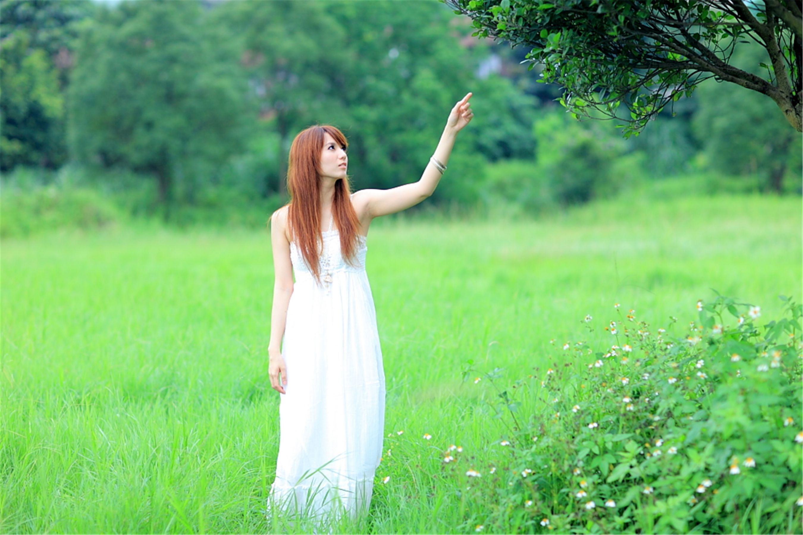 台湾正妹小静《农场初夏田园风光》唯美白裙系列-图94