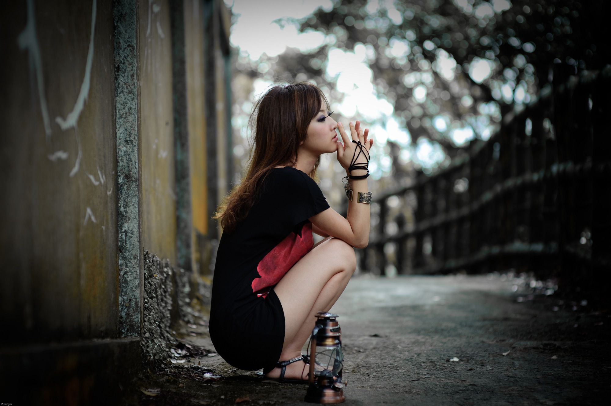 果子MM/Mikako《白色圓舞曲 + 黑色執念》外拍-图74